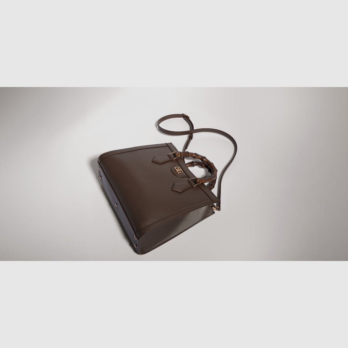 Gucci Diana medium tote bag in dark taupe leather - thumbnail 6