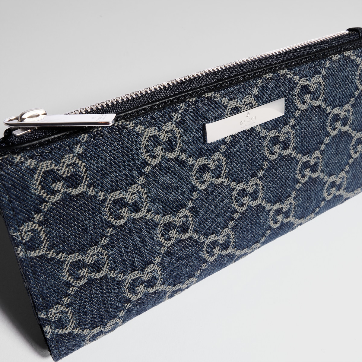 グッチ プラーク ロング ウォレット ・ダークブルー GGデニム | GUCCI公式