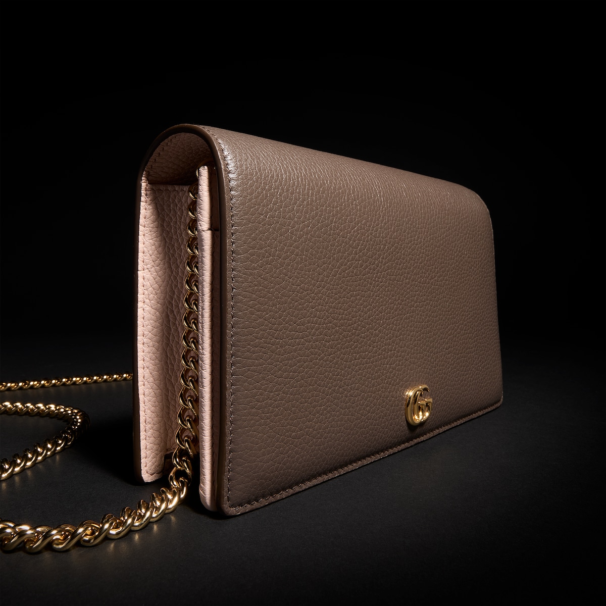 Zweifarbige GG Marmont Brieftasche mit Kettenriemen in ...