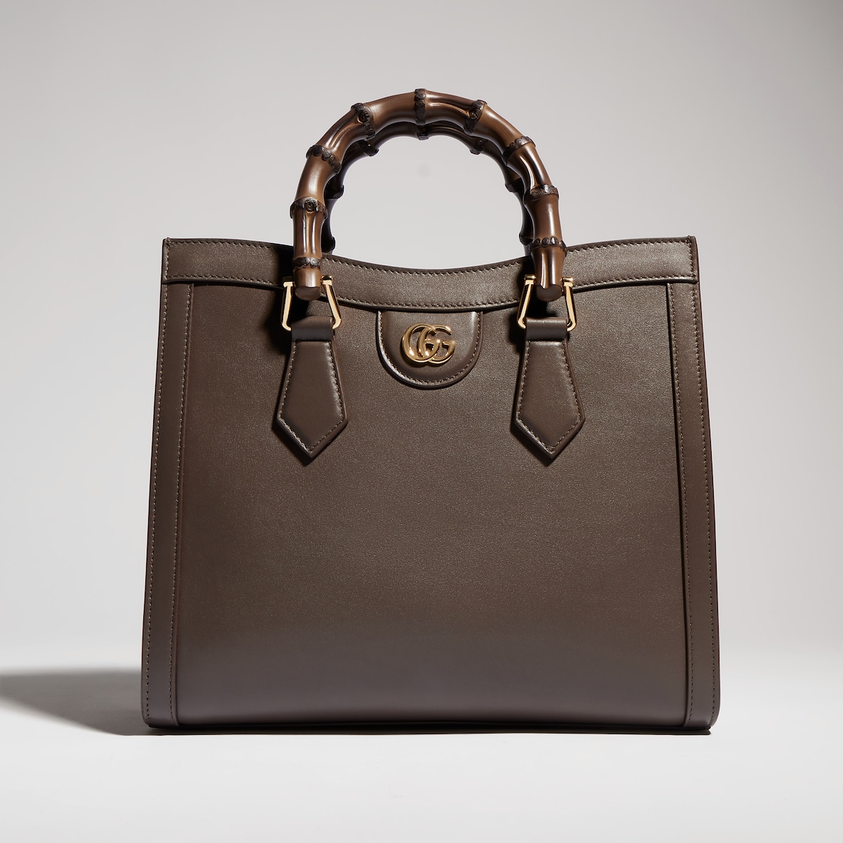 Gucci Diana medium tote bag in dark taupe leather - thumbnail 4