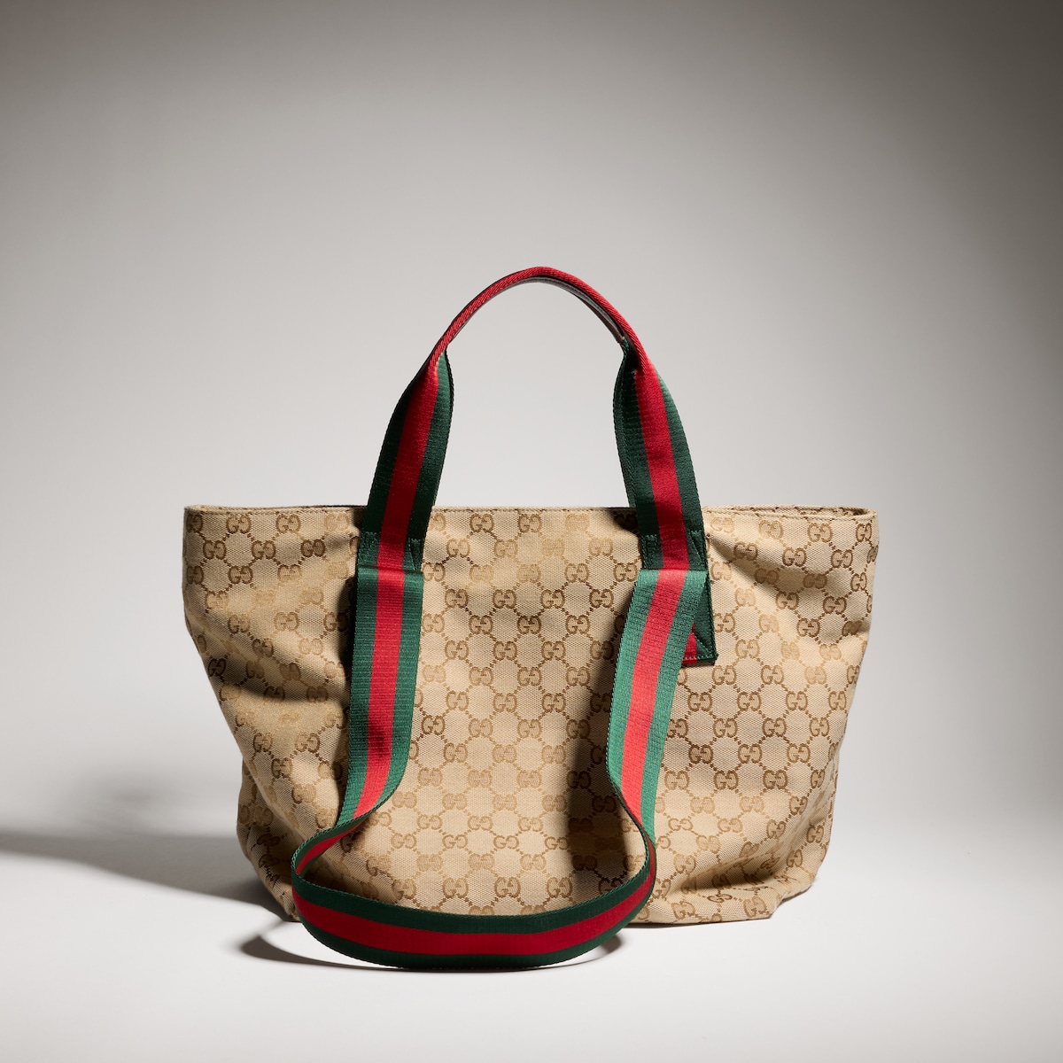 バッグ clowGUCCI GG small tote bag in sand and brown GG canvas | GUCCI® US