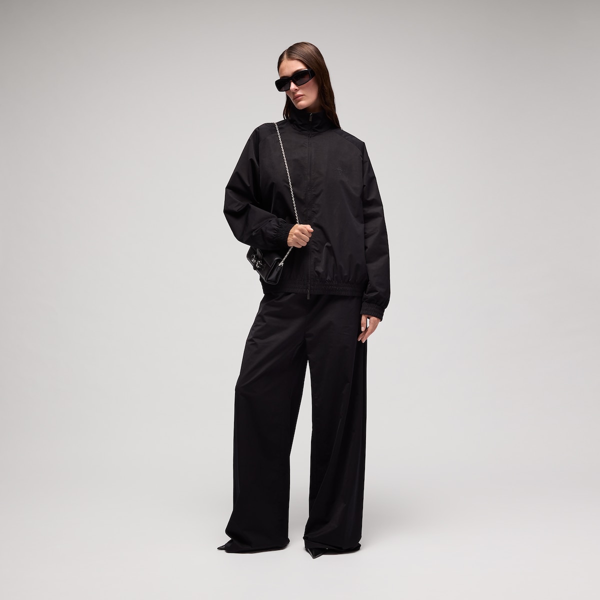 Soft technical twill leisure pants in black - thumbnail 7