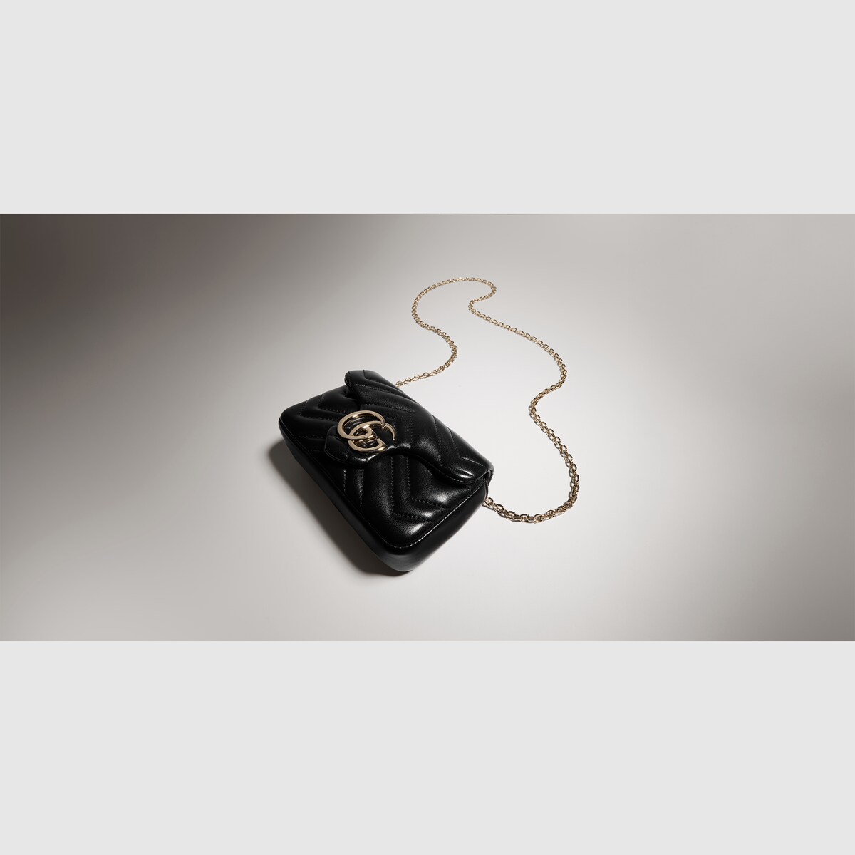 GG Marmont mini shoulder bag in black leather - thumbnail 8