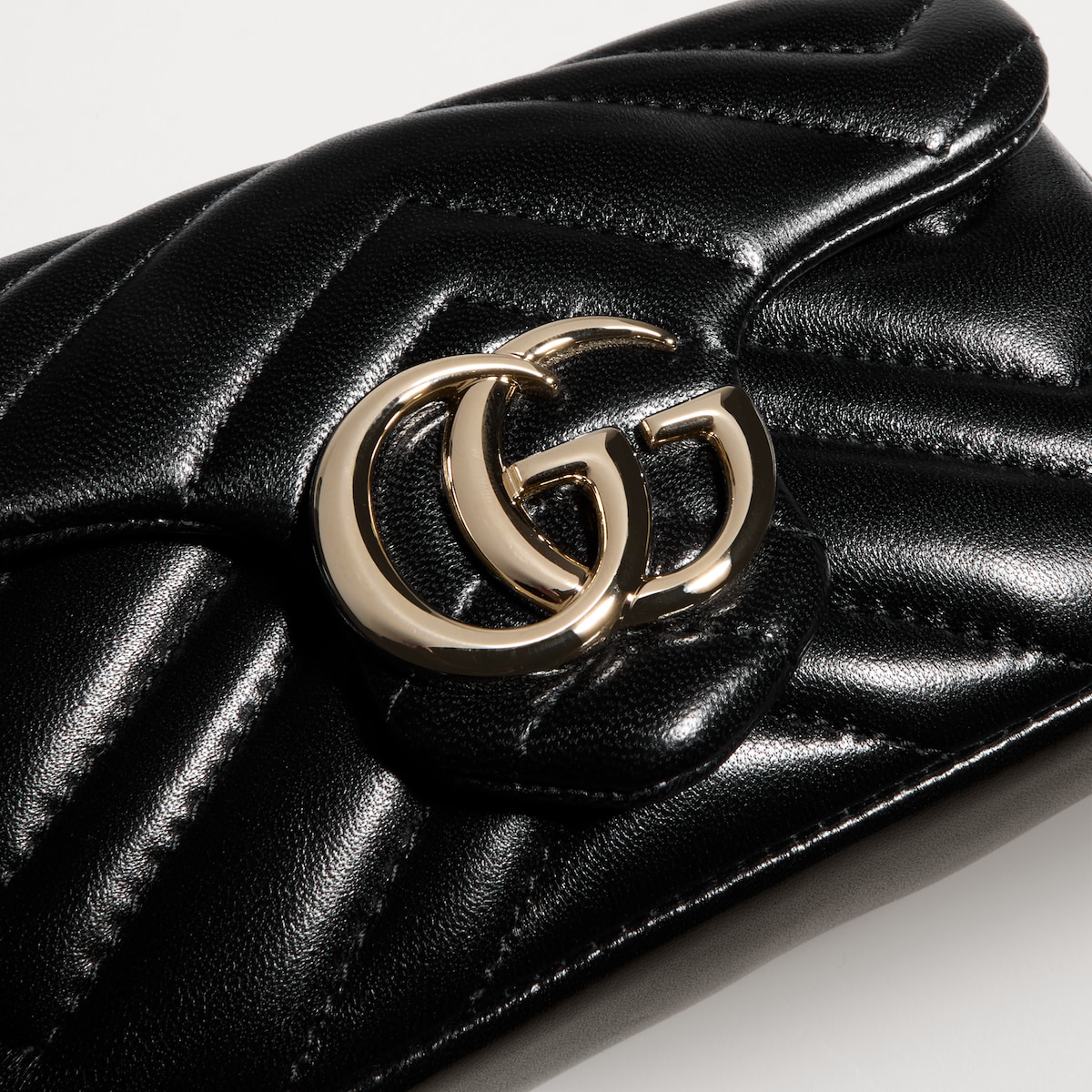 GG Marmont mini shoulder bag in black leather - thumbnail 3