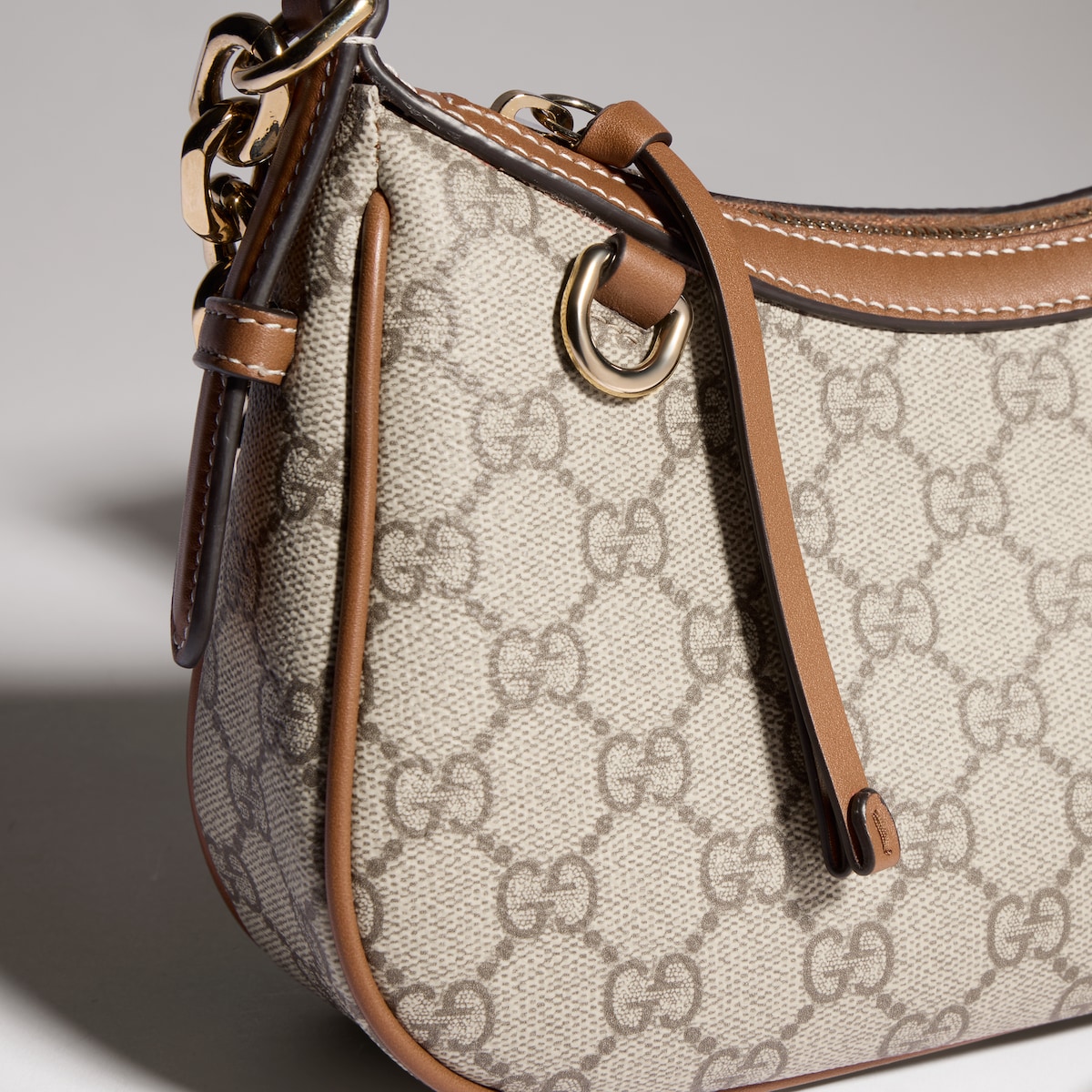 GG Emblem small shoulder bag in beige and dark brown fabric - thumbnail 4