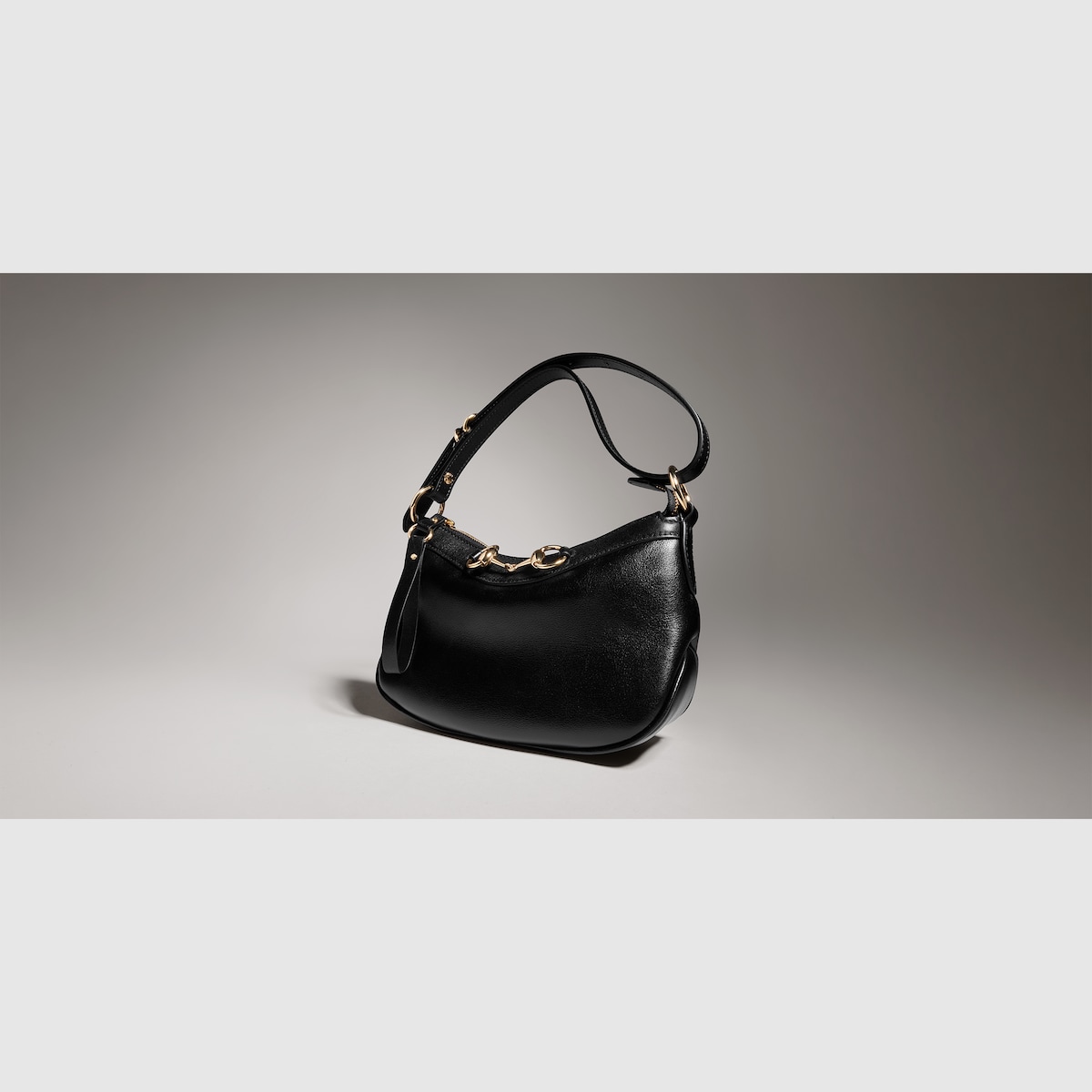 Starlet mini shoulder bag in black leather - thumbnail 4