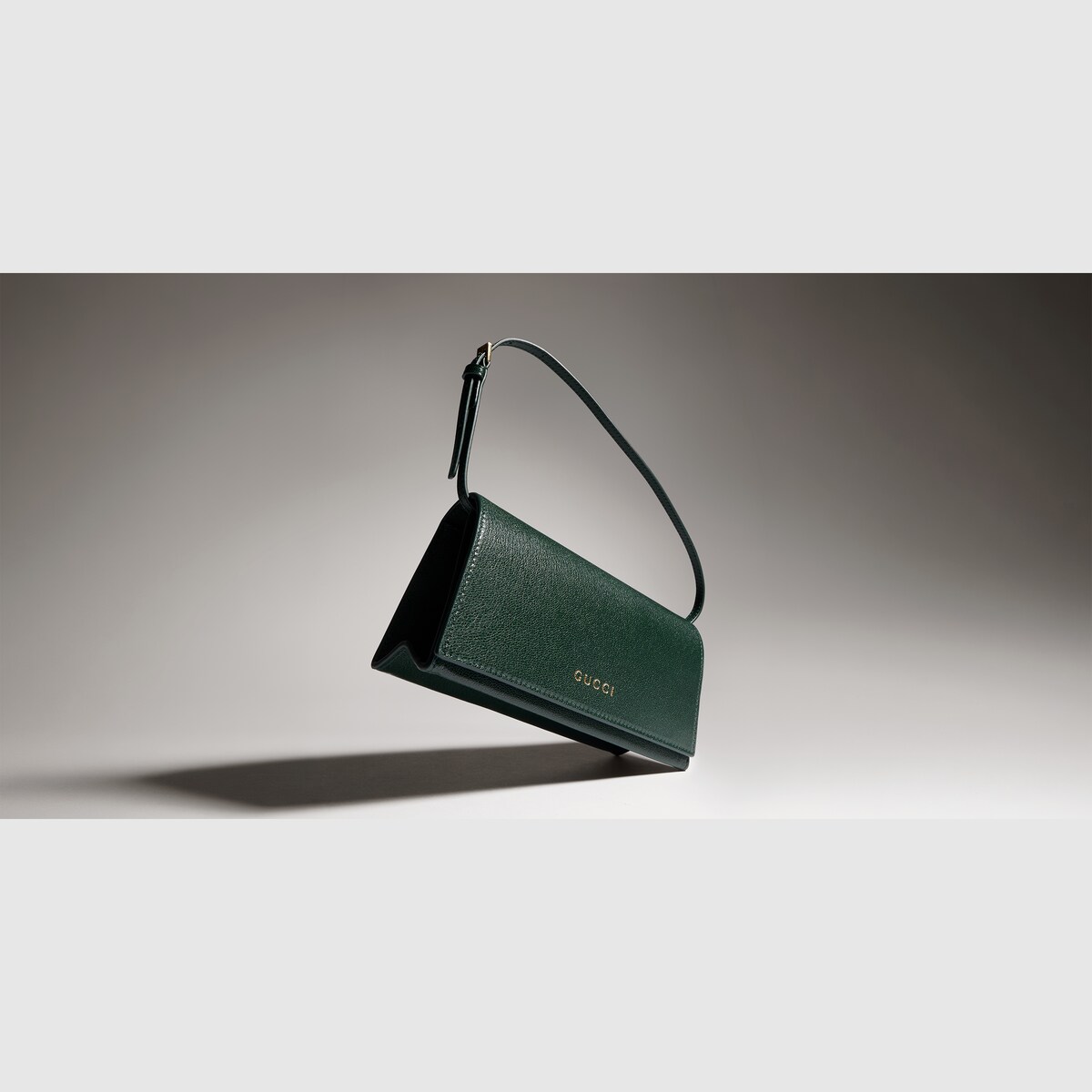 Mini pouch with strap in green leather - thumbnail 2