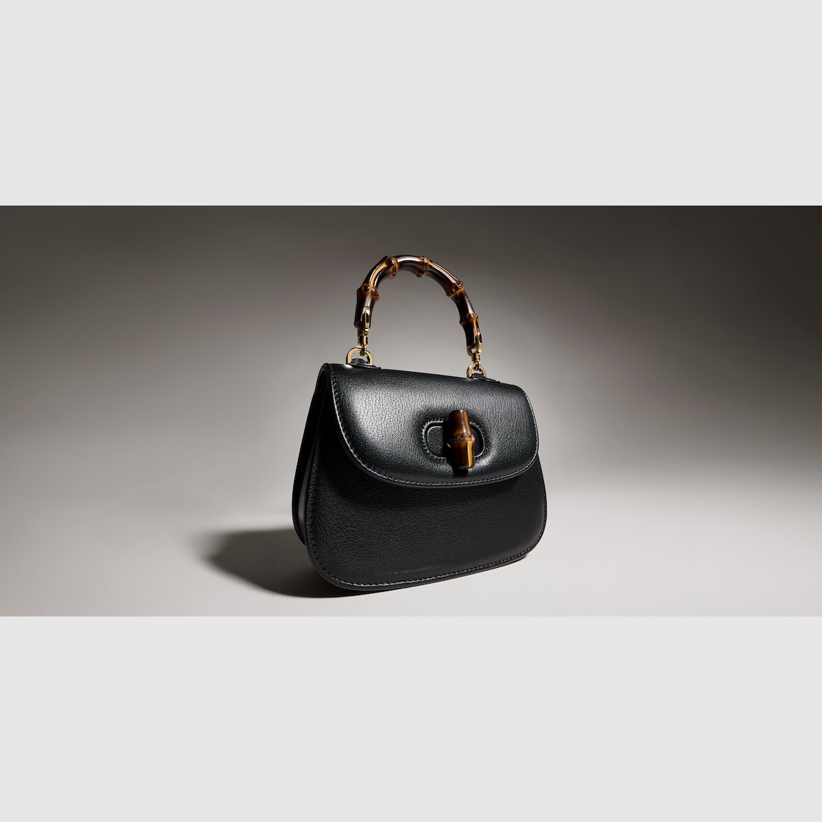 Gucci Bamboo 1947 mini bag in light pink leather