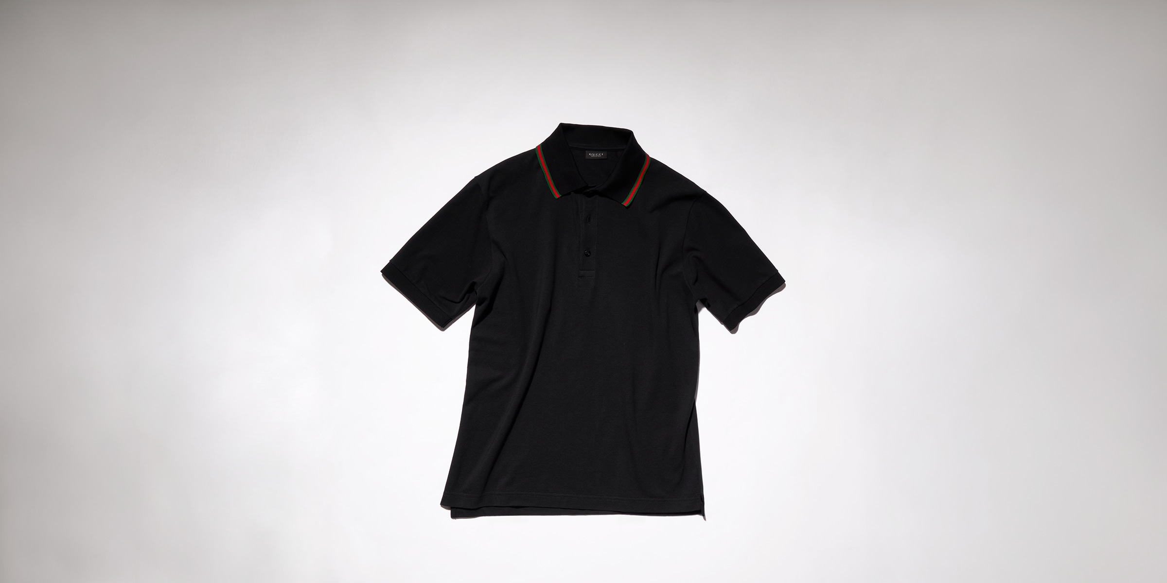 GUCCI ブラック ポロシャツ Lサイズ GUCCI (グッチ) メンズ ポロシャツ 半袖 胸ロゴ ライン シャツ
