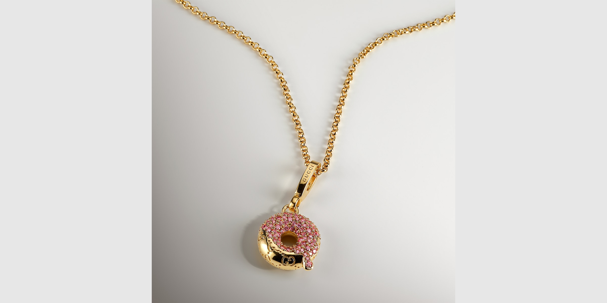 Donut pendant chain necklace