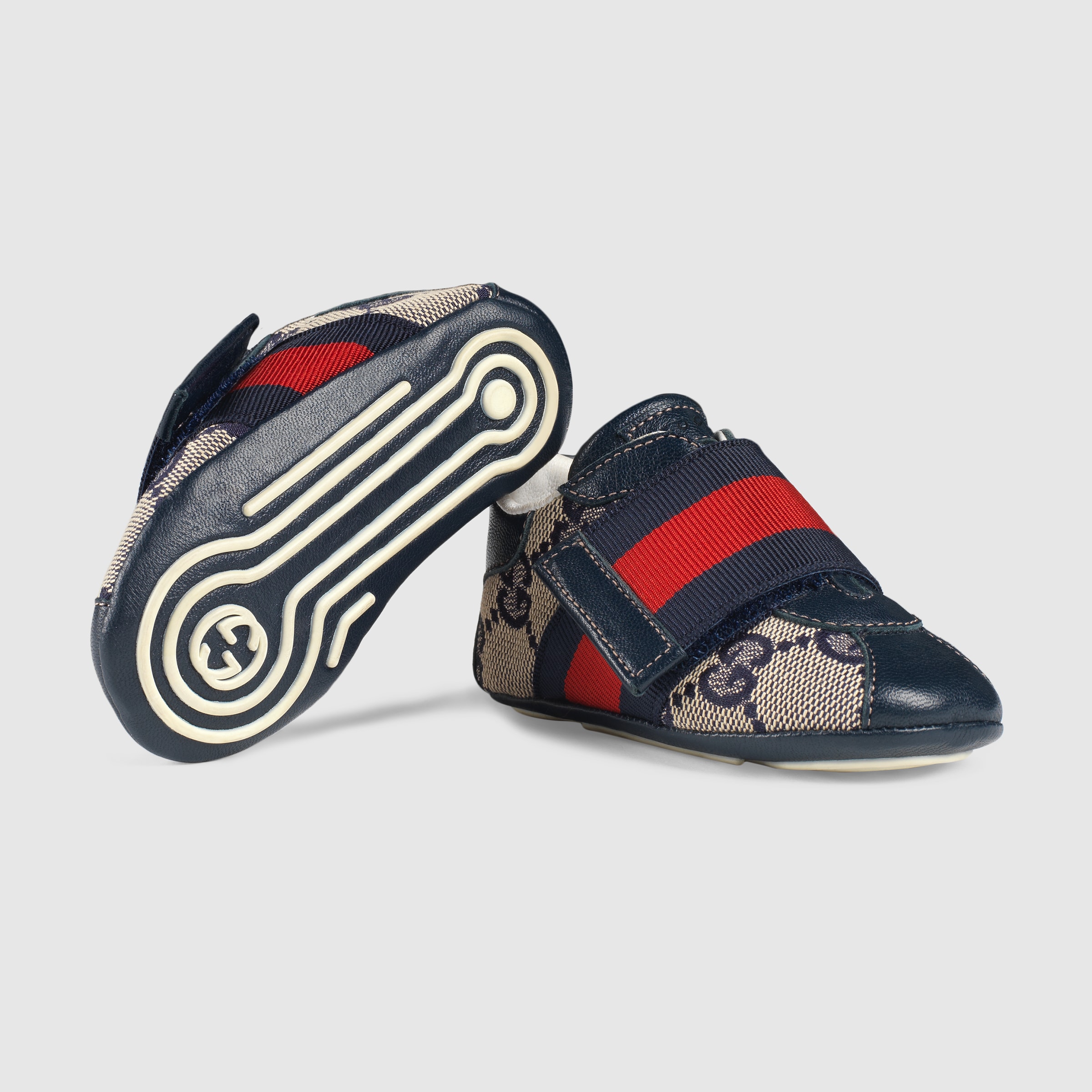 Baby Original GG sneaker with  Gucci Baby Sneakers 285206F6BD04055