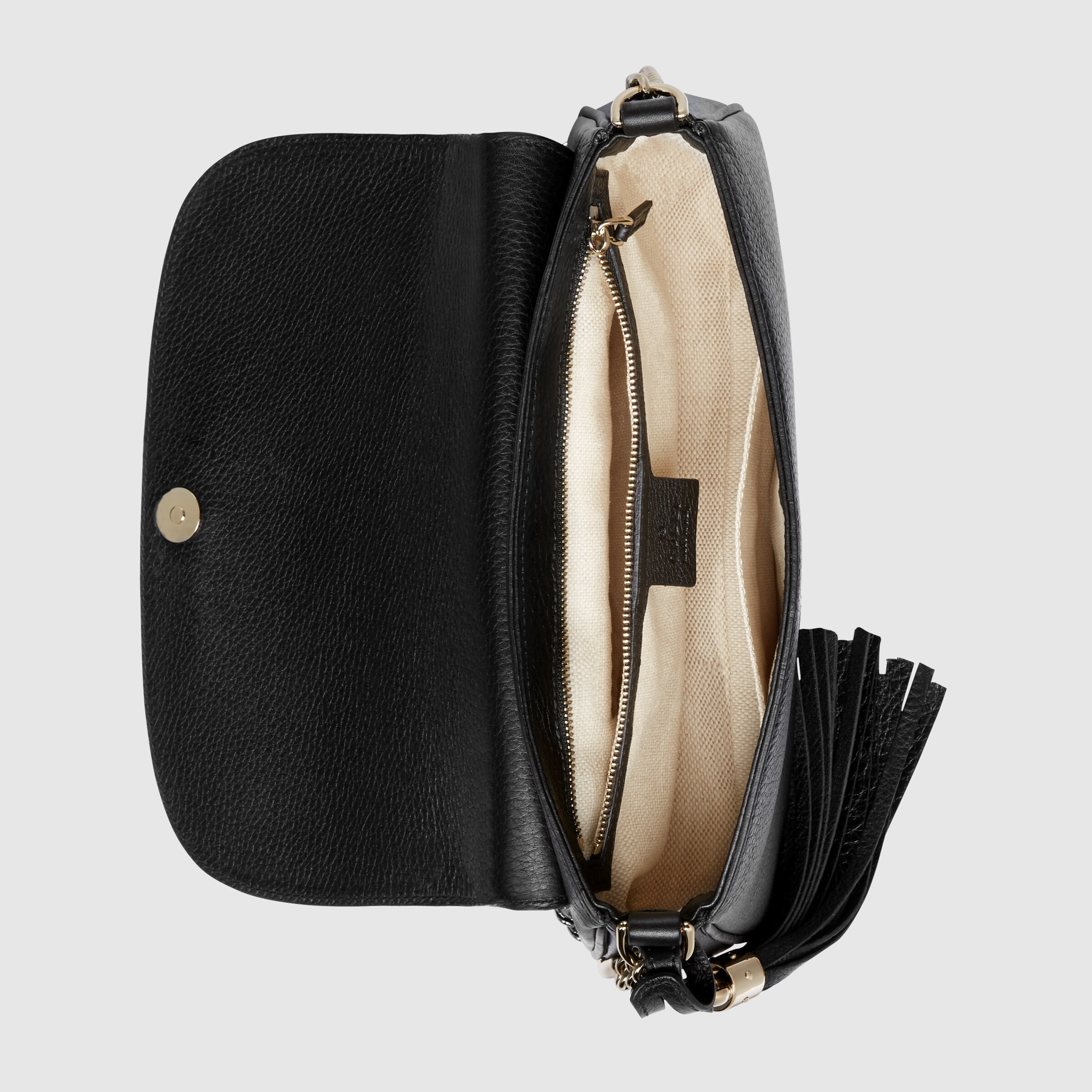 soho leather shoulder bag