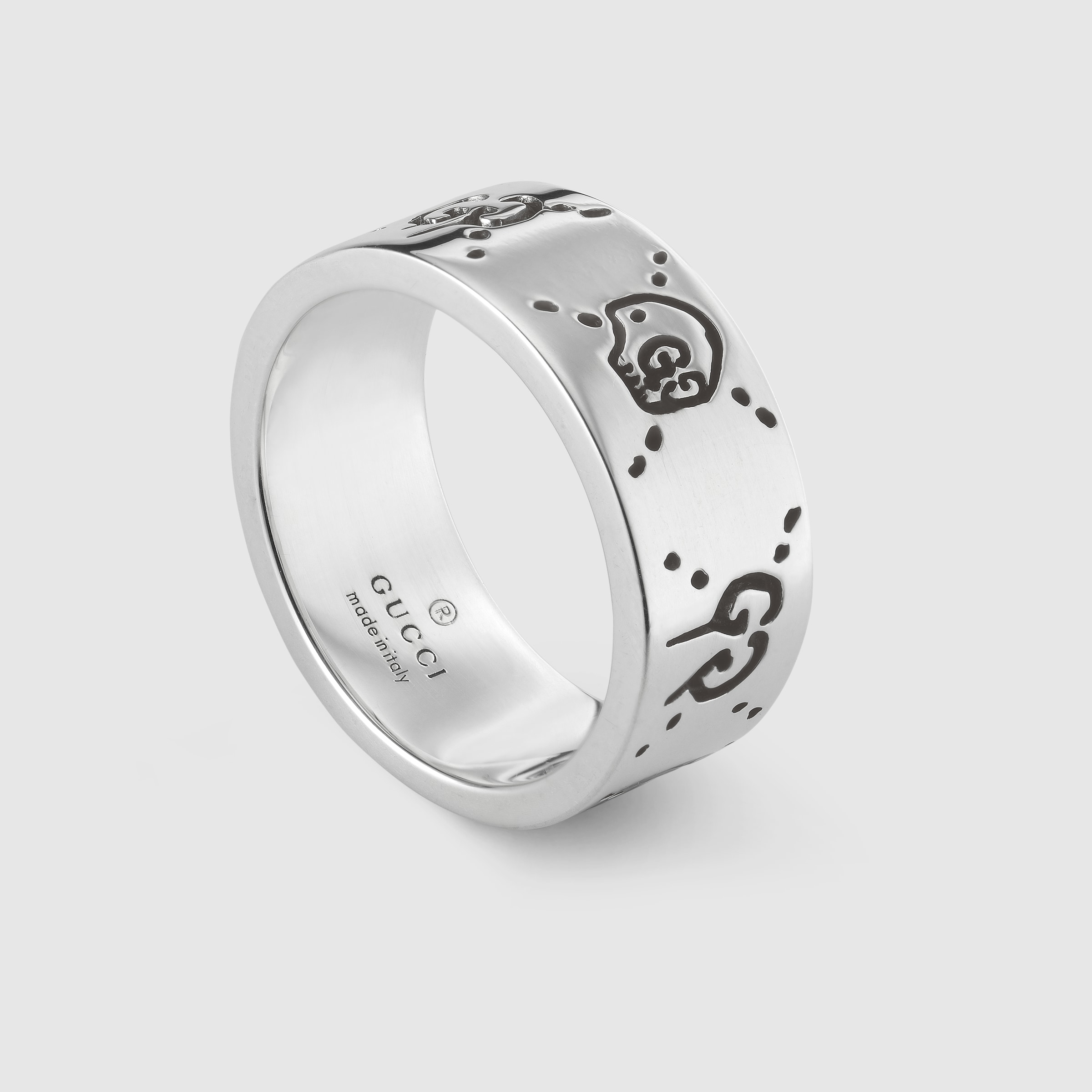 455318_J8400_0701_002_100_0000_Light-GucciGhost-skull-ring-in-silver.jpg
