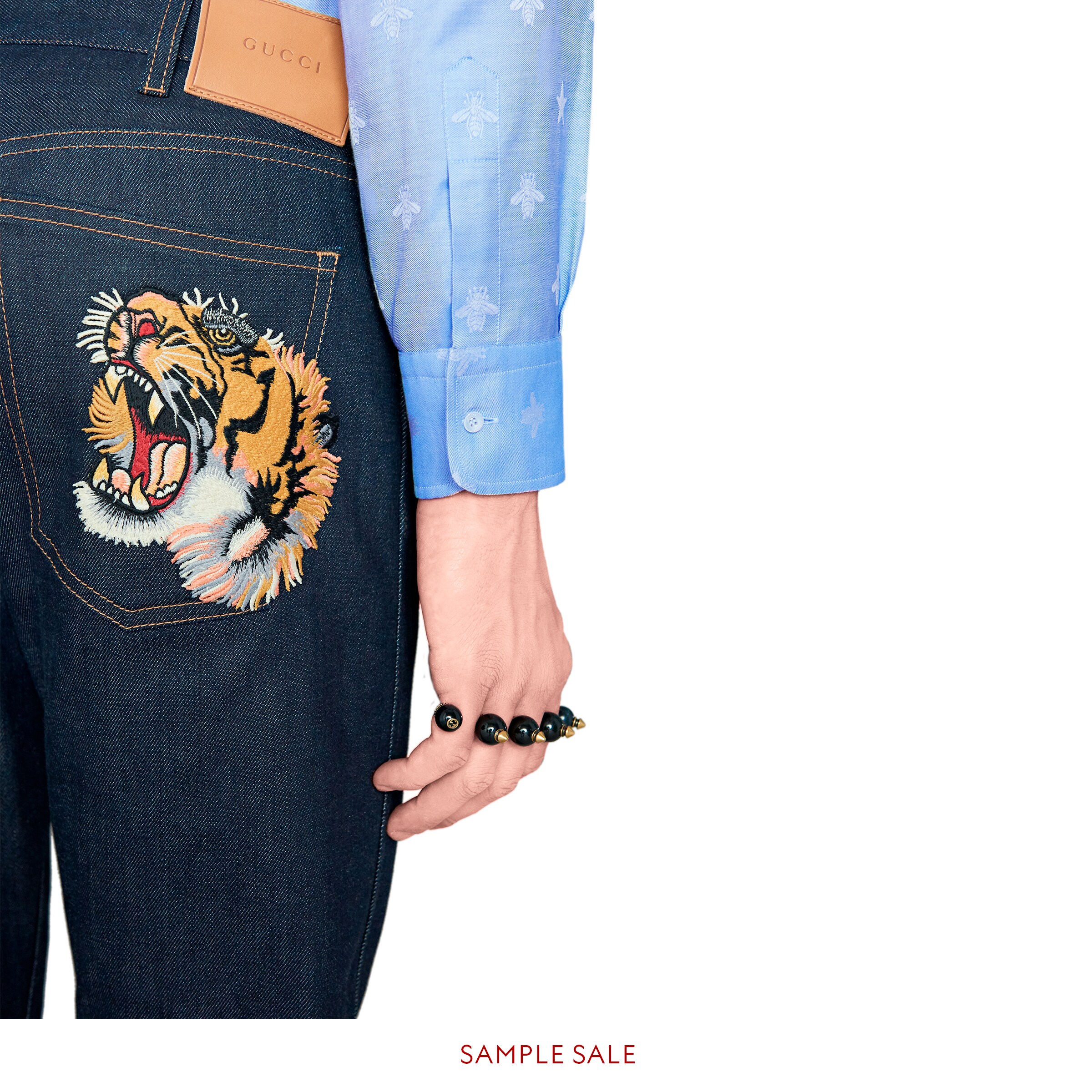 gucci 老虎印花修身牛仔裤 detail 5