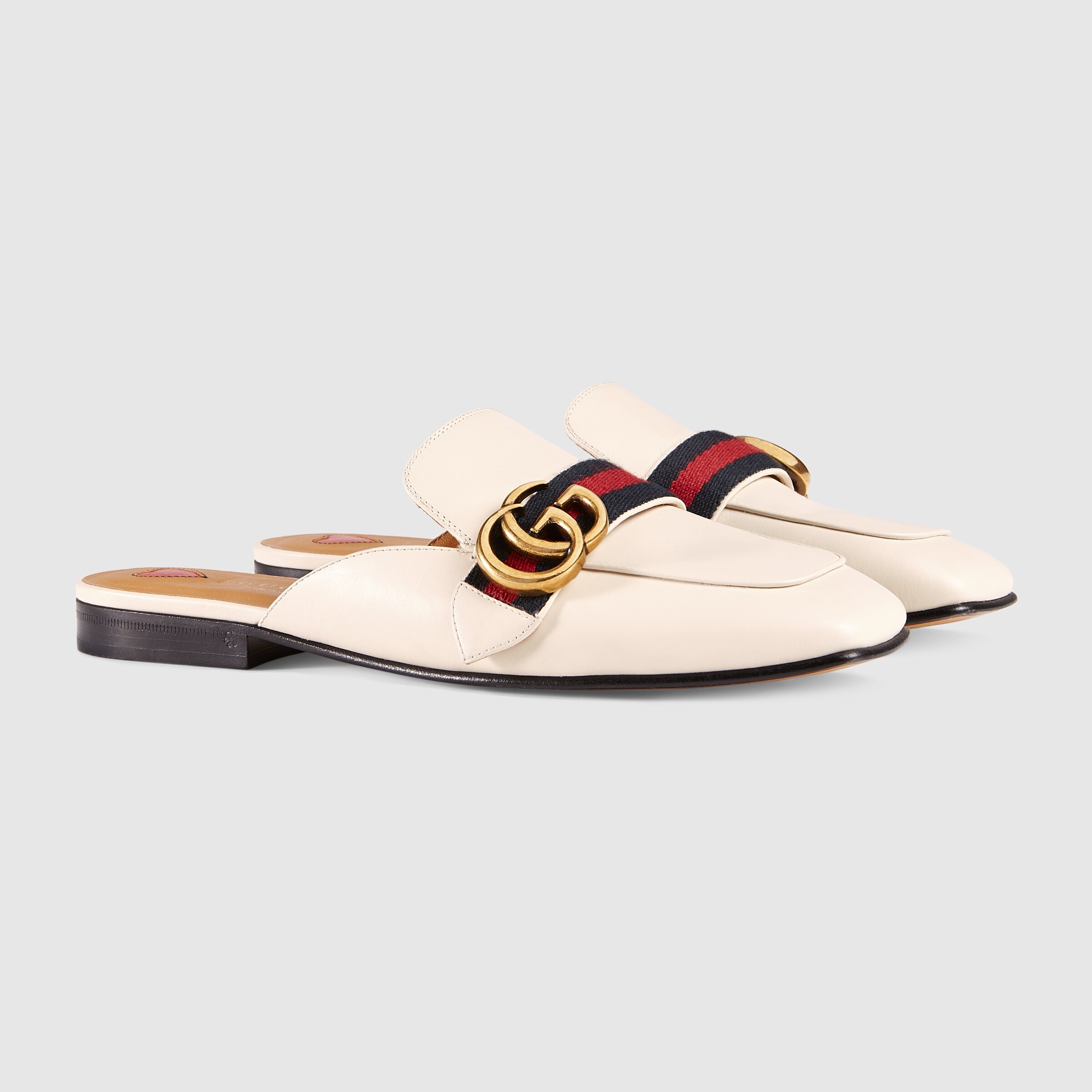 423694_DKHC0_9061_002_097_0000_Light-Leather-slipper.jpg