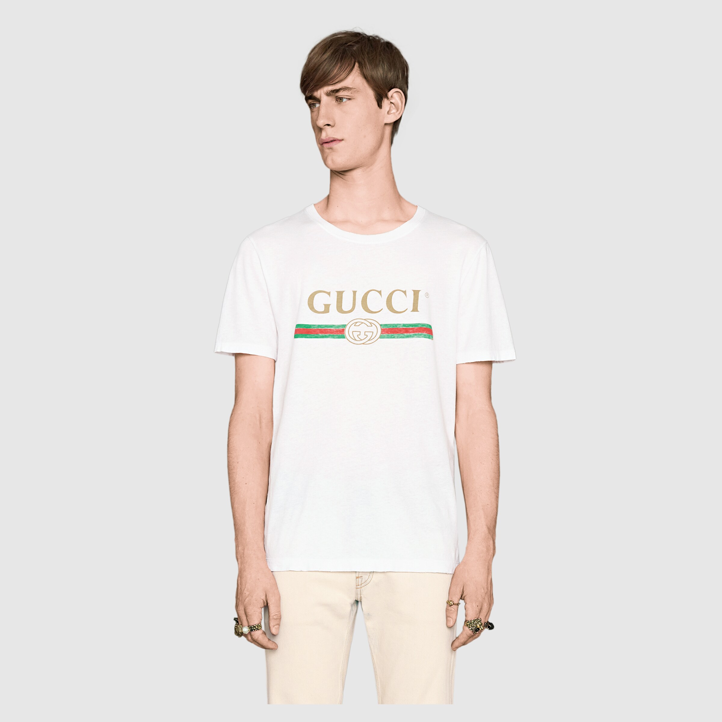 Gucci t shirt vintage logo
