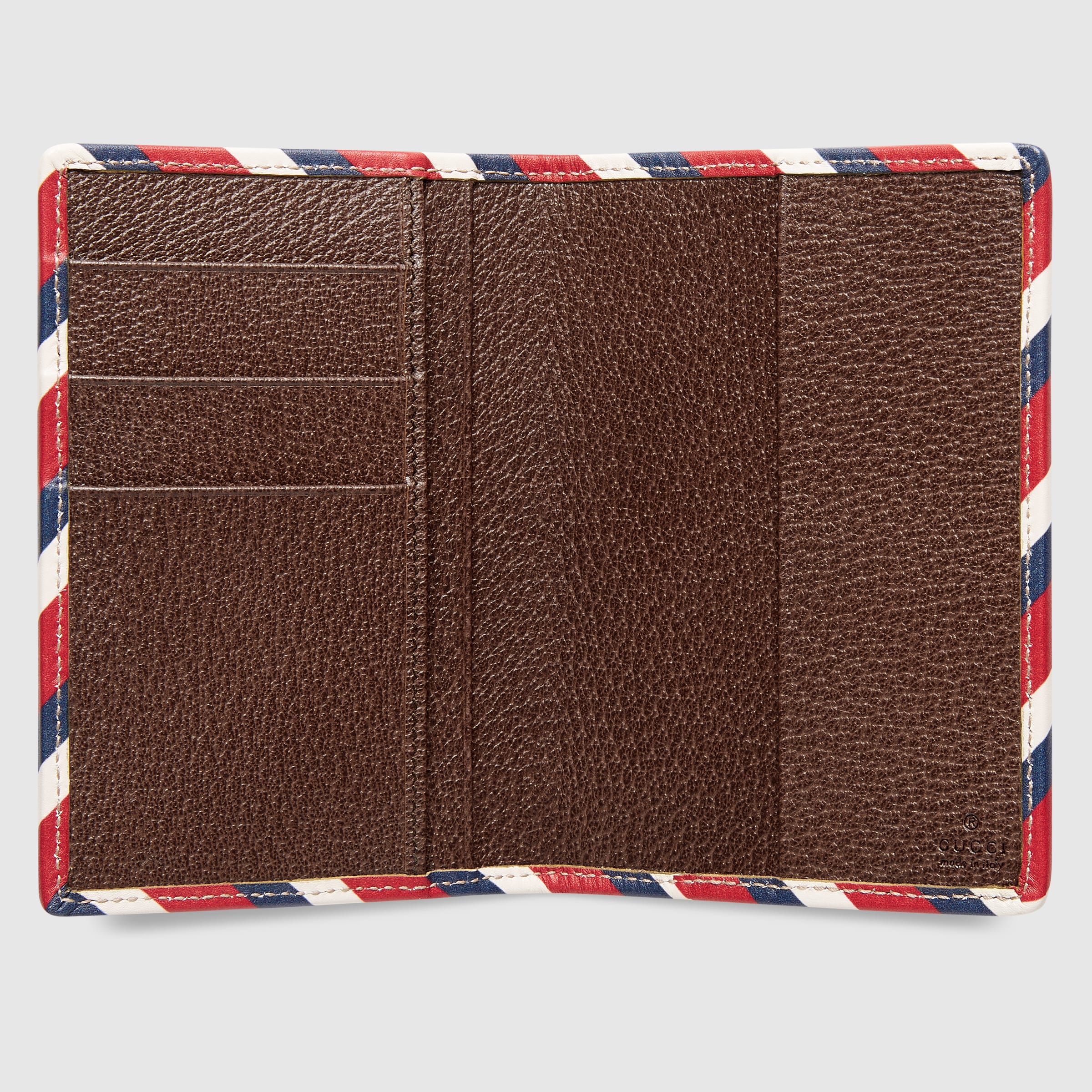 Gucci Courrier GG Supreme passport case GUCCI®