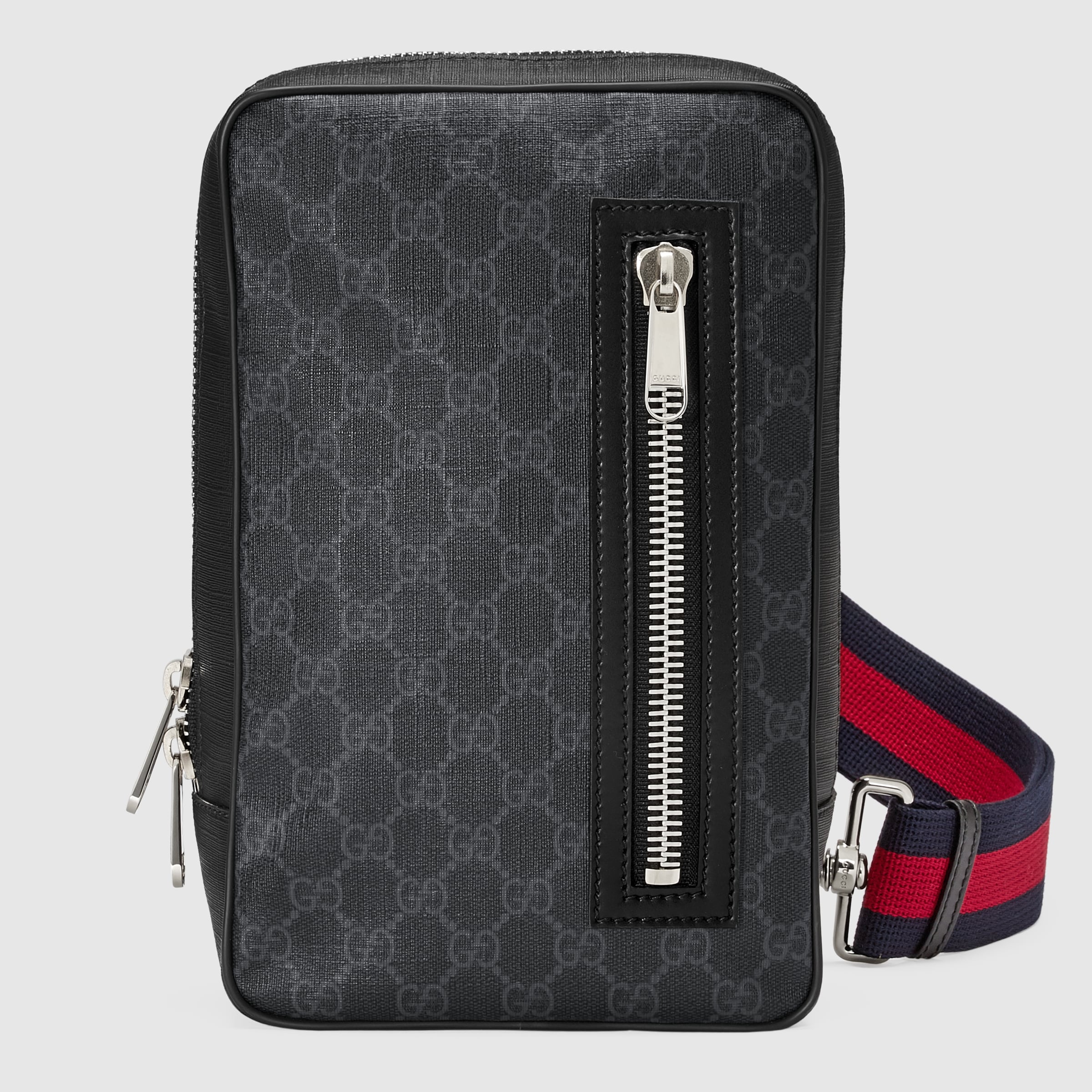 478325_K9RRN_1095_001_042_0000_Light-GG-Black-belt-bag.jpg