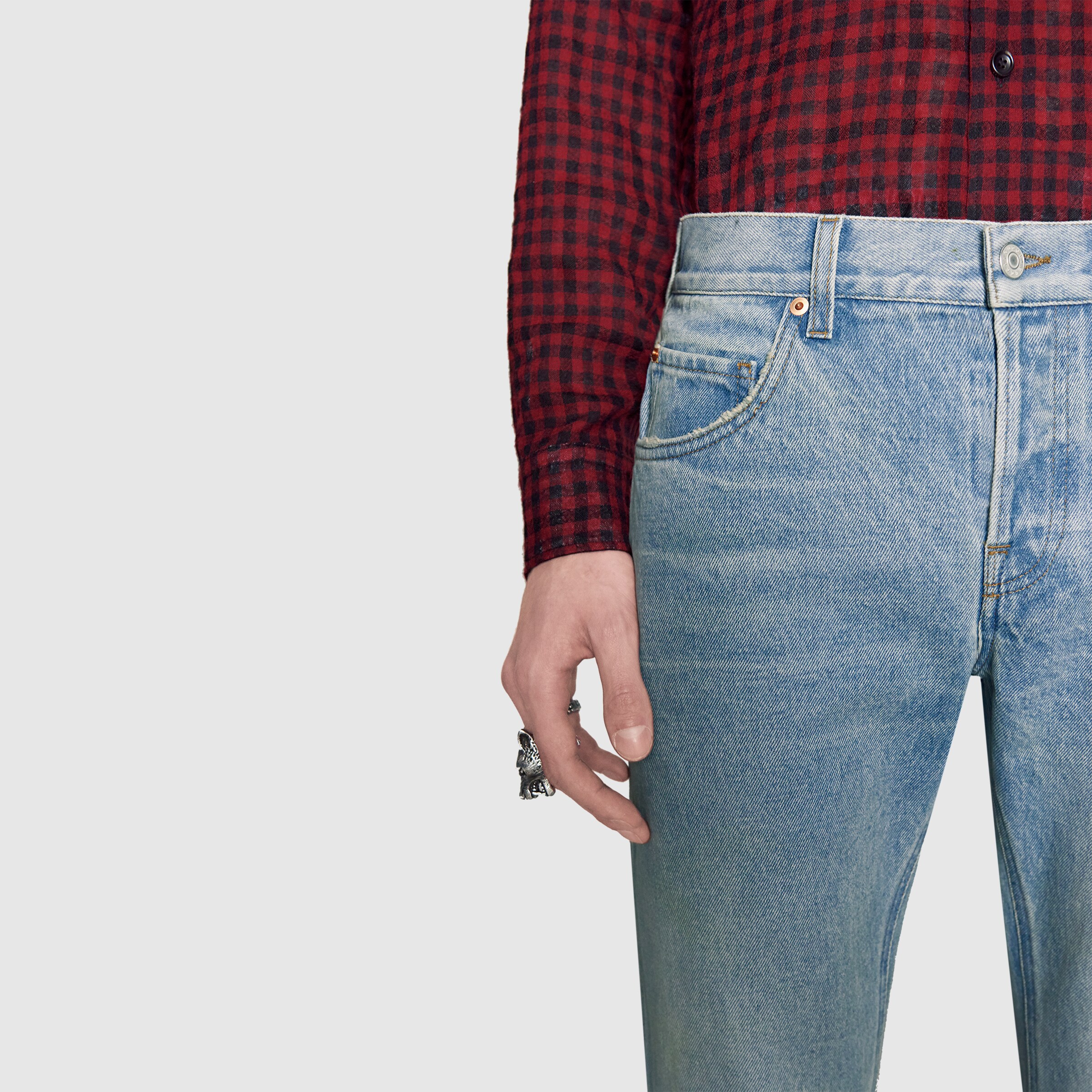 430368_XR606_4396_008_100_0000_Light-Tapered-denim-trousers-with-Web.jpg