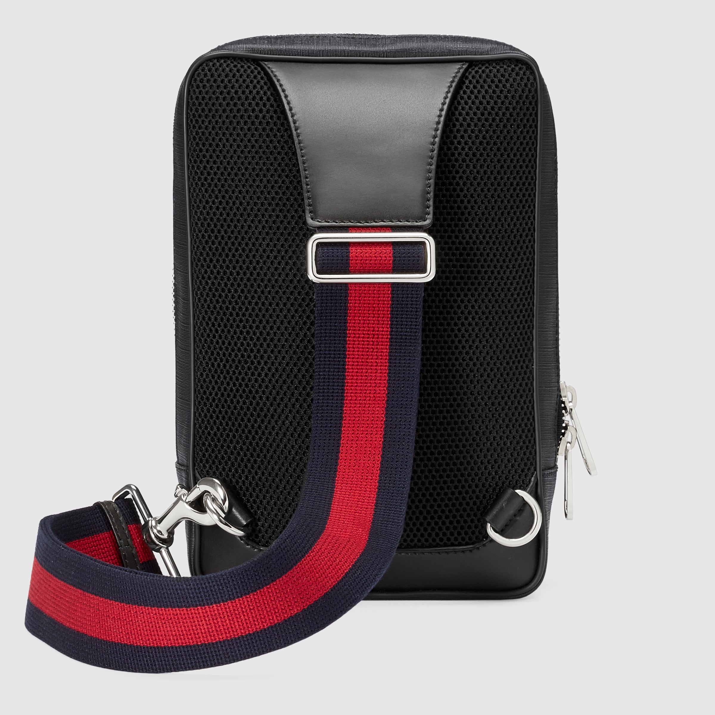 478325_K9RRN_1095_003_042_0000_Light-GG-Black-belt-bag.jpg