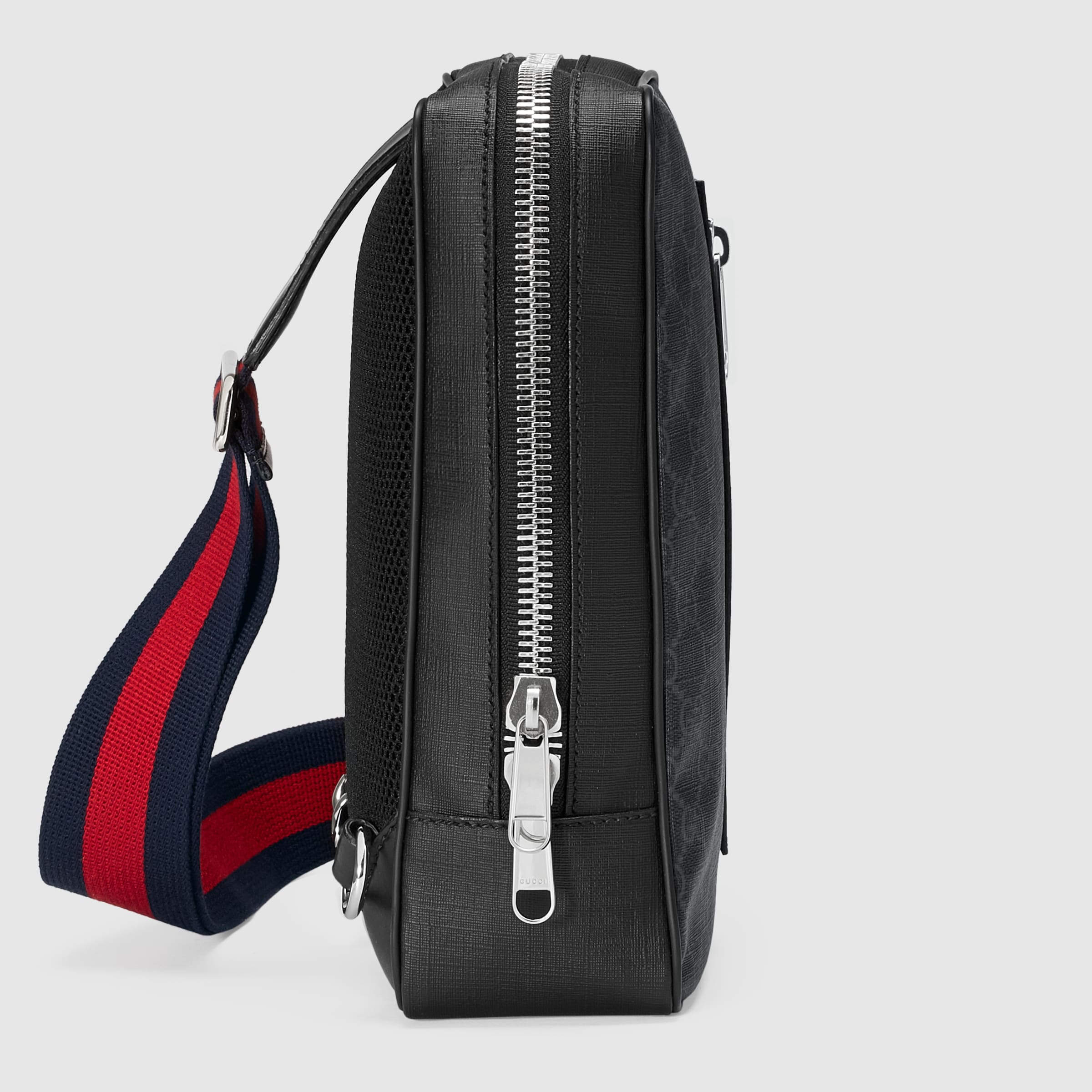 478325_K9RRN_1095_004_042_0000_Light-GG-Black-belt-bag.jpg