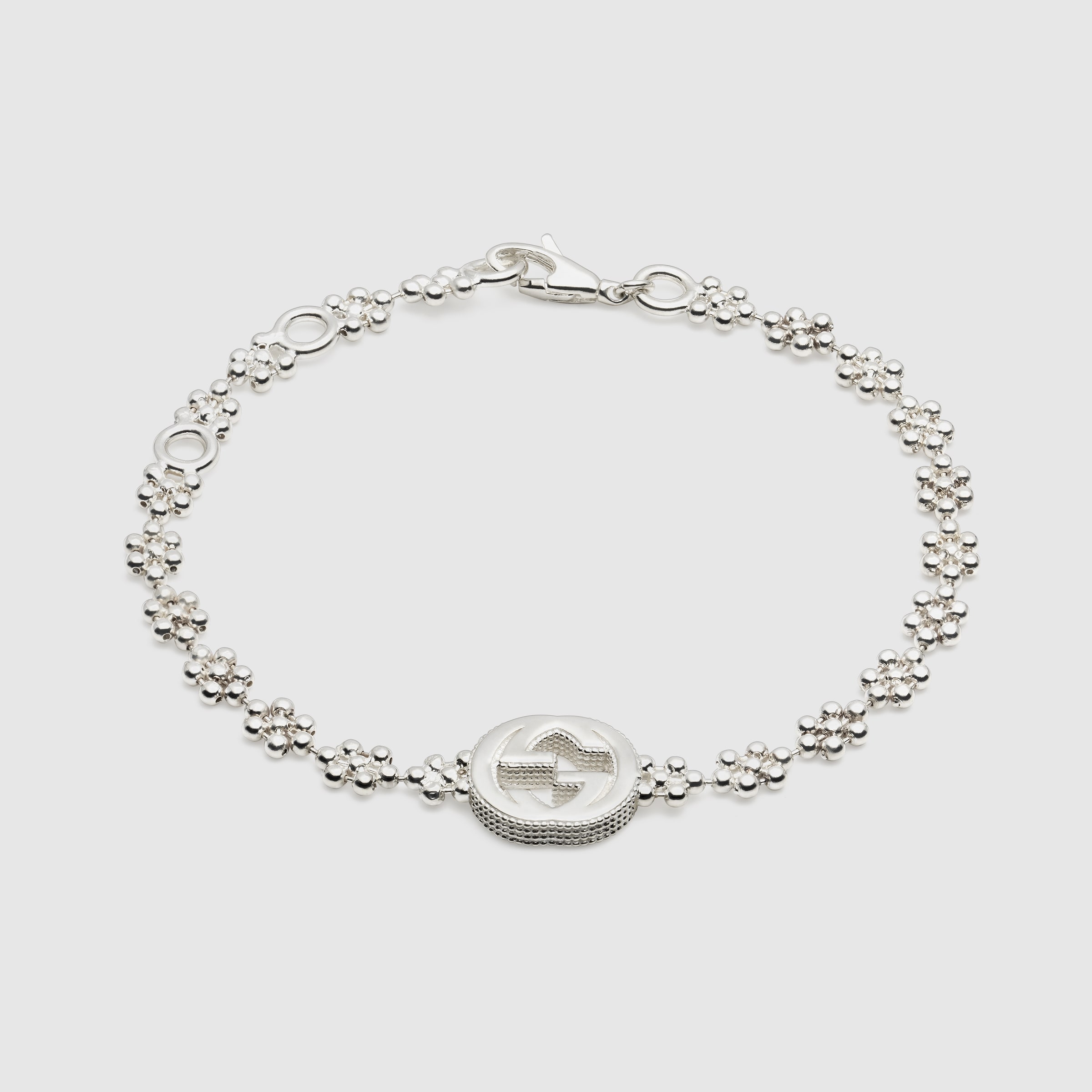 481687_J8400_8106_001_100_0000_Light-Interlocking-G-bracelet-in-silver.jpg