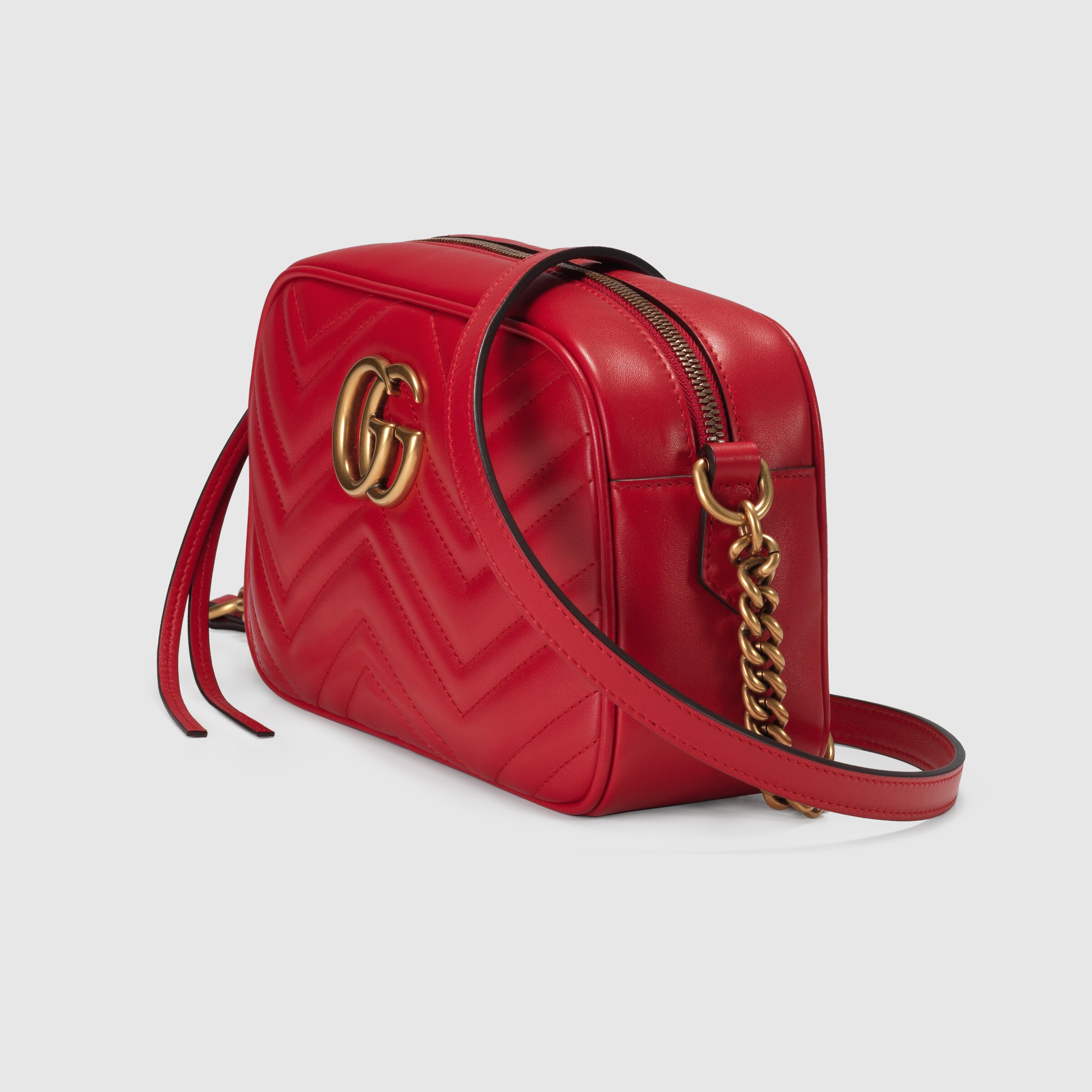 447632_DTD1T_6433_002_067_0058_Light-GG-Marmont-small-matelass-shoulder-bag.jpg