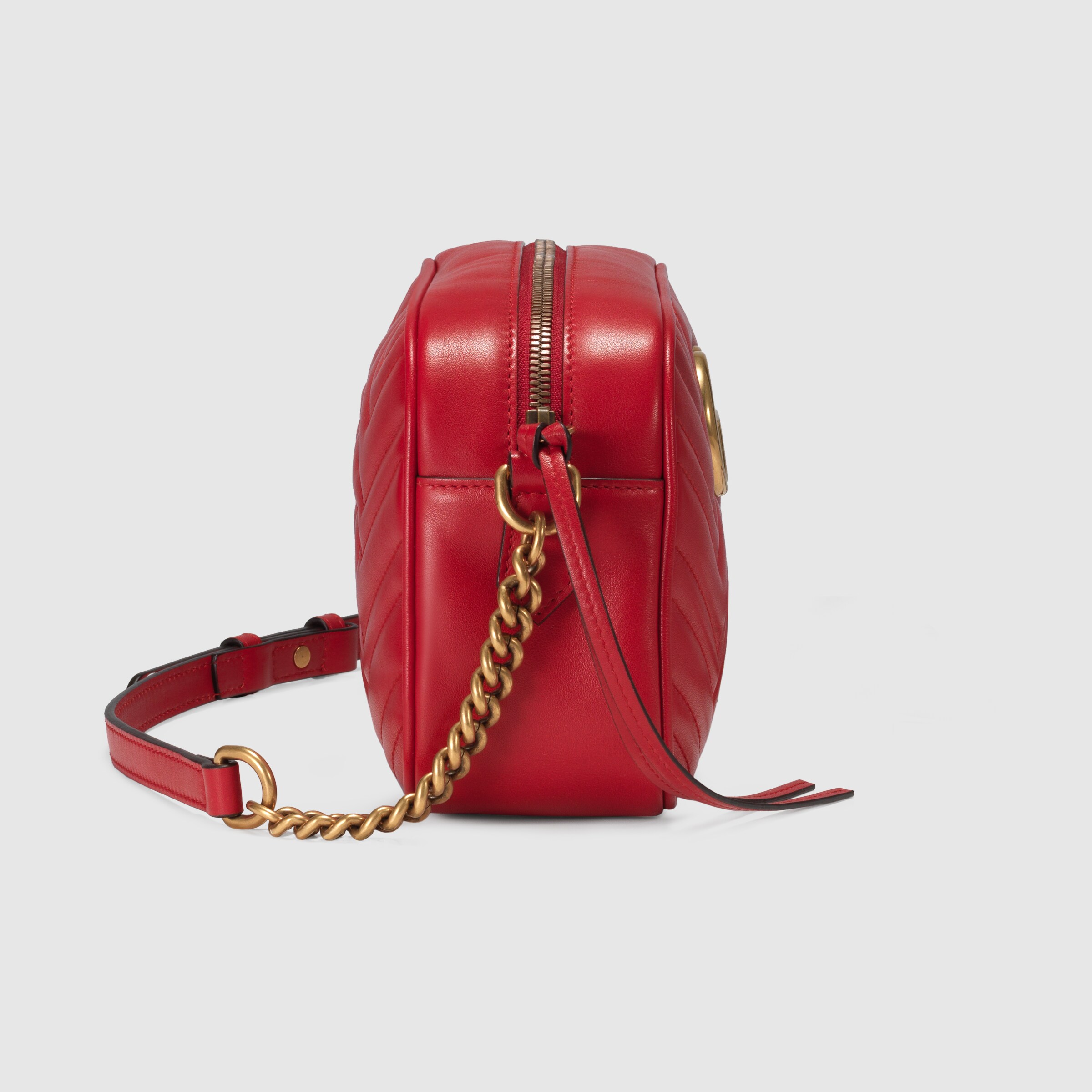 447632_DTD1T_6433_004_067_0058_Light-GG-Marmont-small-matelass-shoulder-bag.jpg