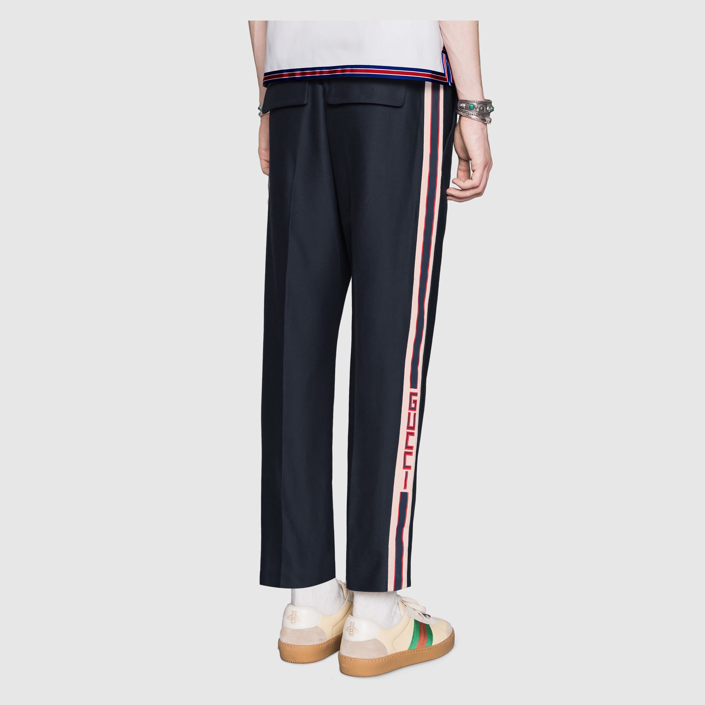 521882_Z344H_4240_005_100_0000_Light-Track-bottoms-with-Gucci-stripe.jpg