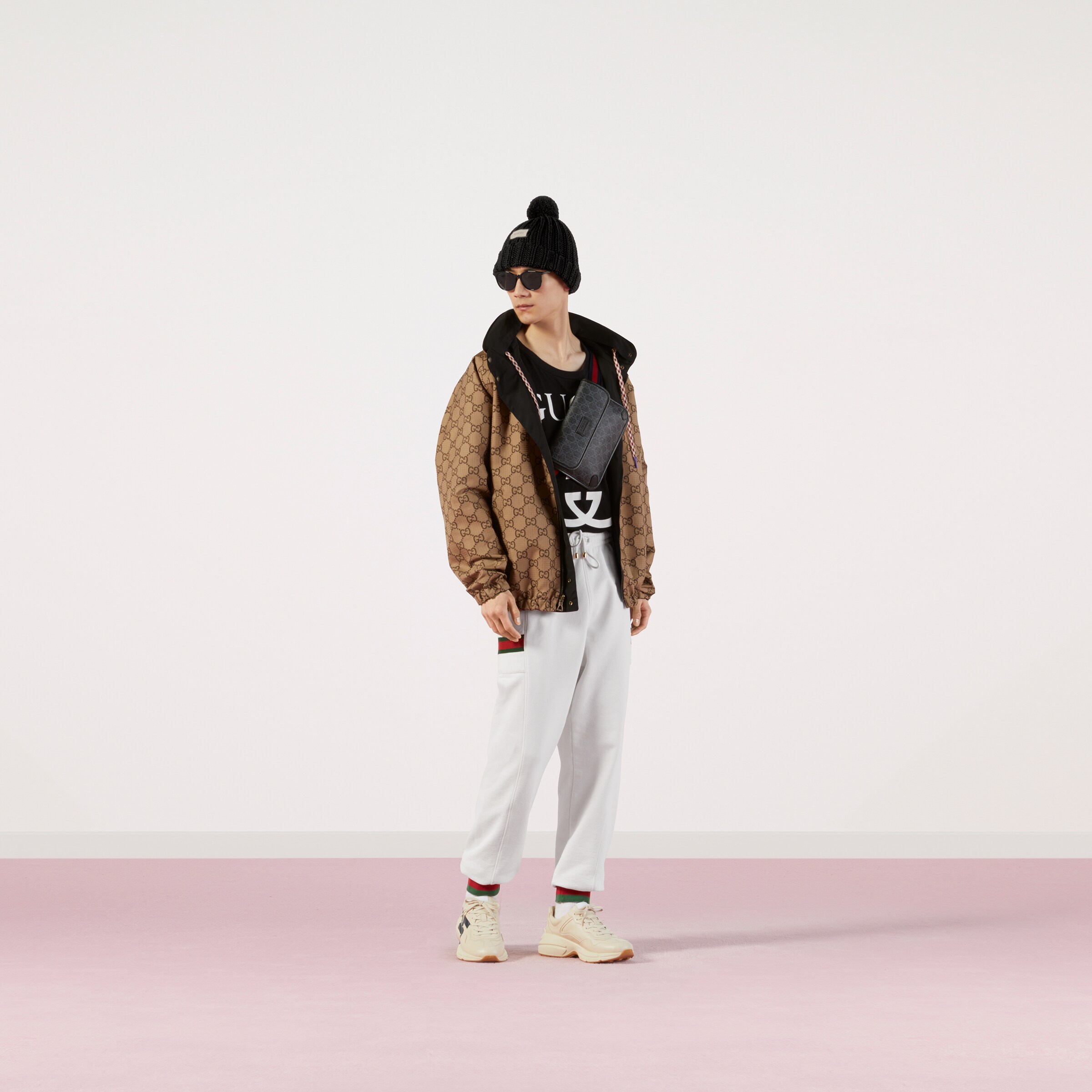 493117_X3Q35_1289_002_100_0000_Light-Oversize-T-shirt-with-Interlocking-G.jpg