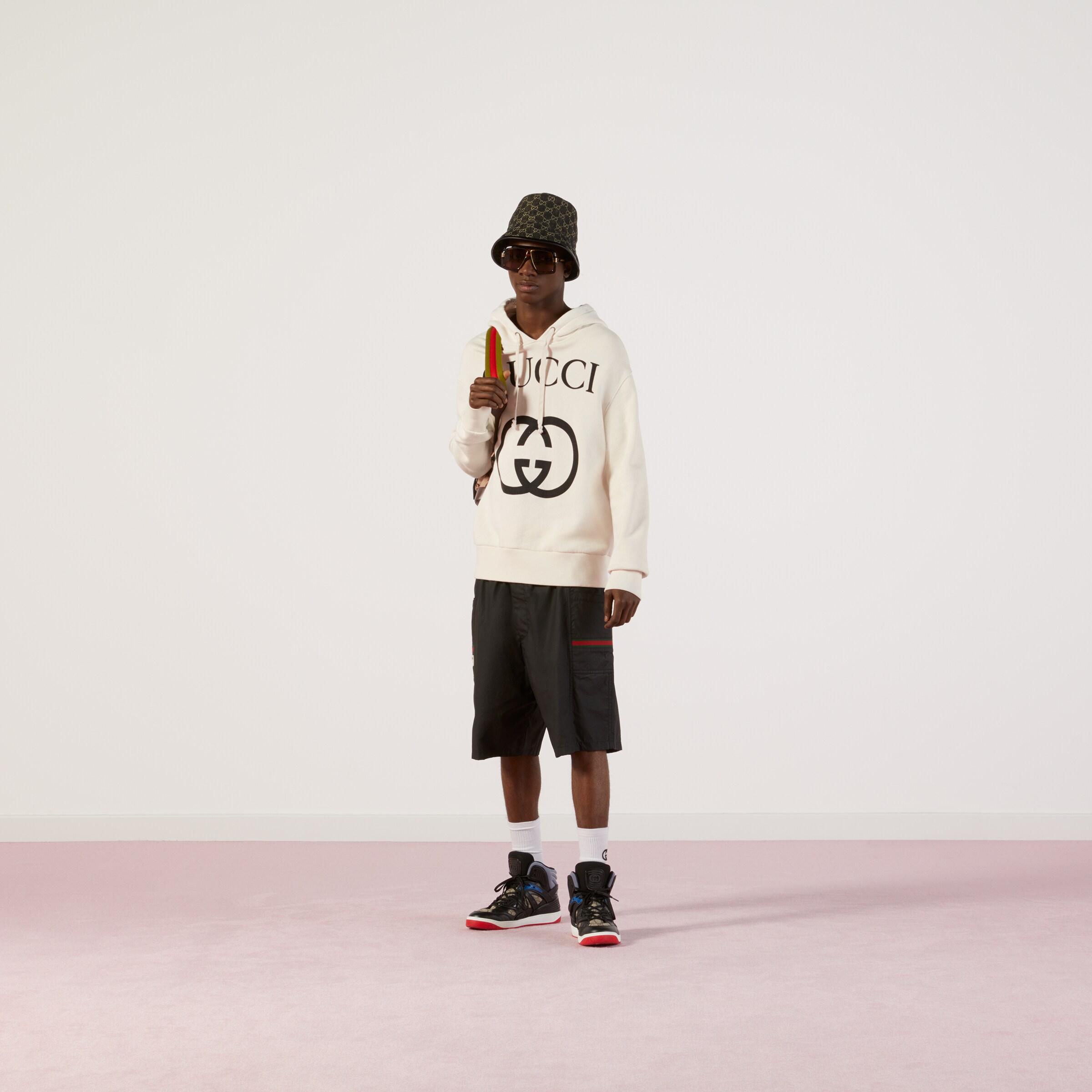 475374_X3Q25_9524_002_100_0000_Light-Hooded-sweatshirt-with-Interlocking-G.jpg
