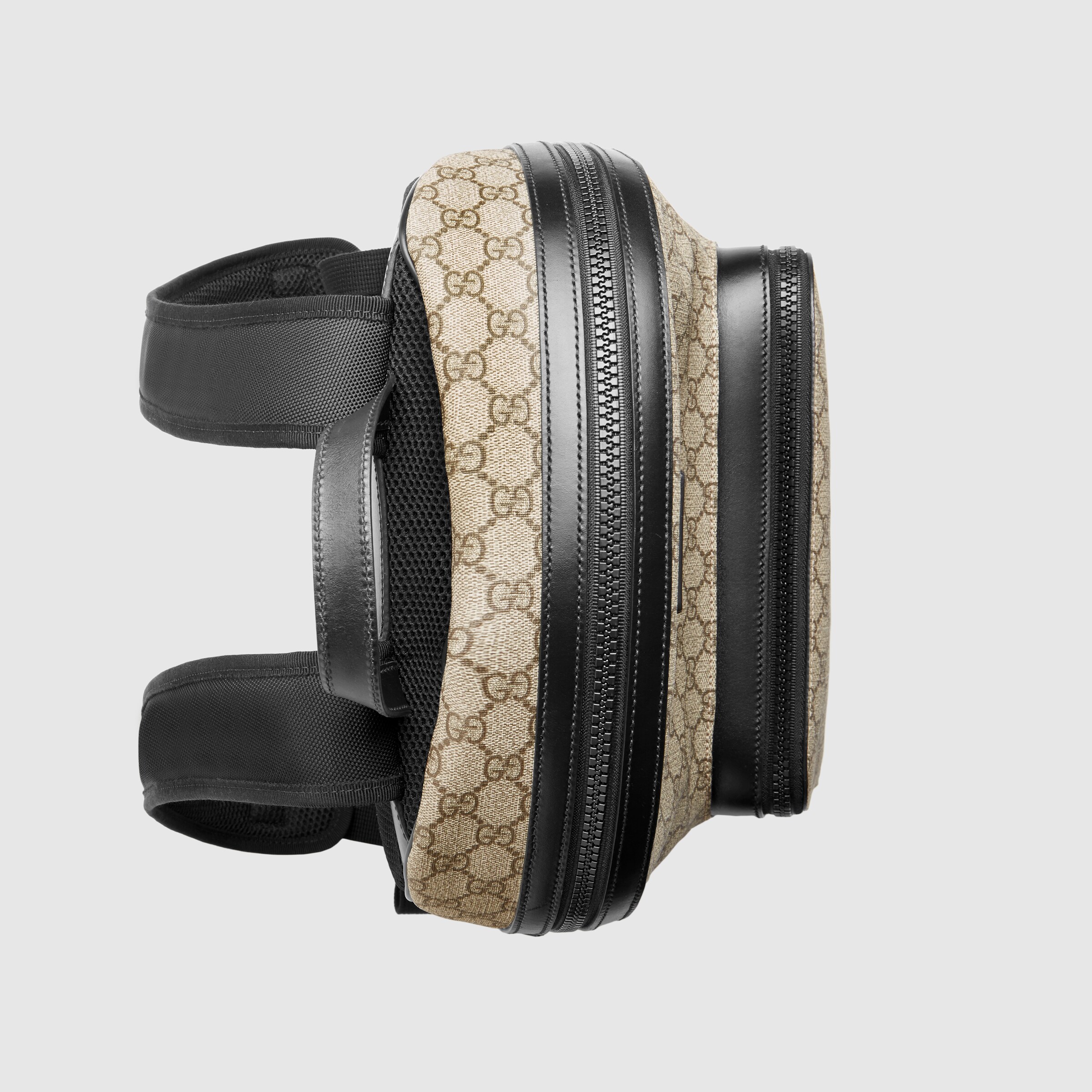 406370_KLQAX_9772_006_100_0000_Light-GG-Supreme-backpack.jpg