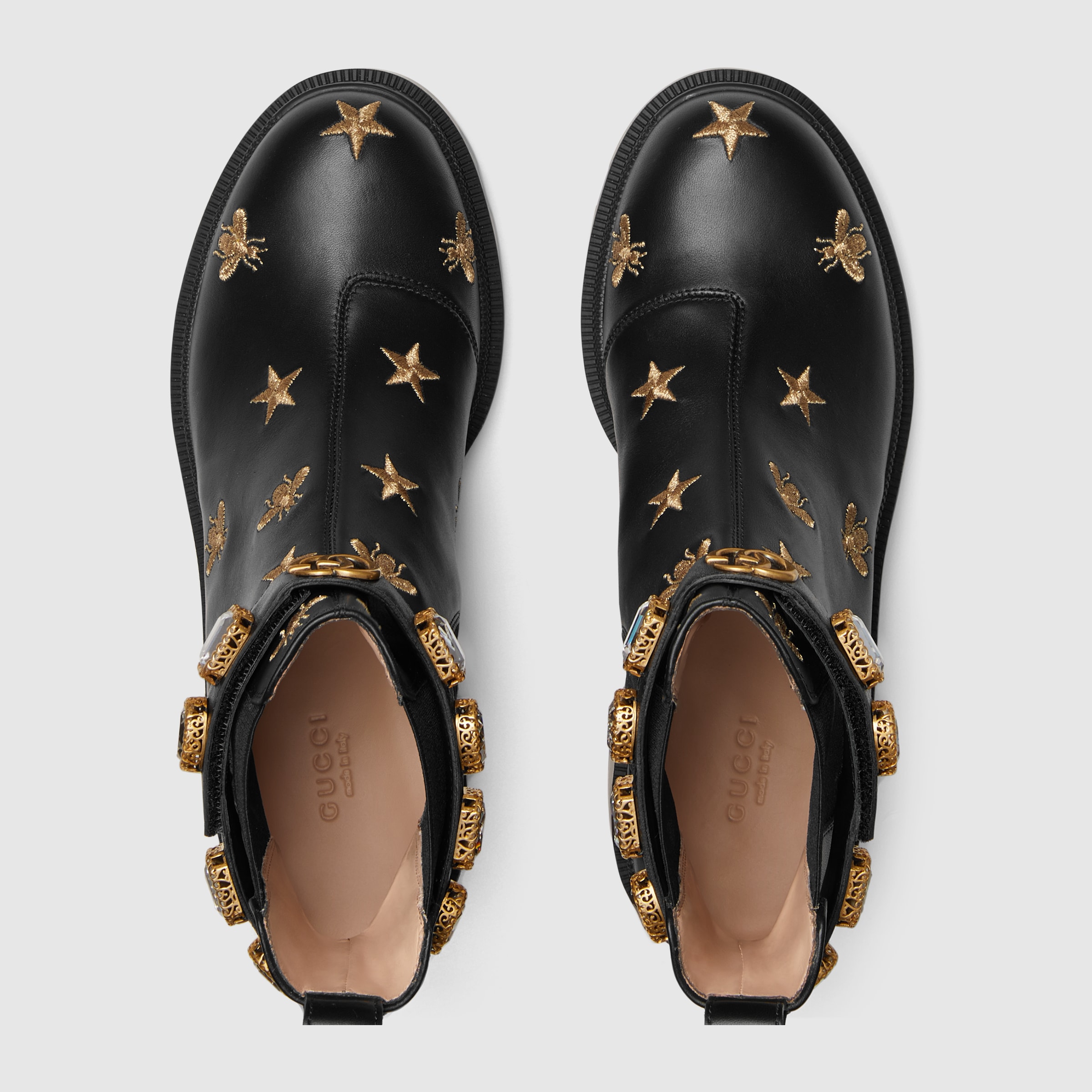 557735_AYO10_1000_004_096_0000_Light-Embroidered-leather-ankle-boot-with-belt.jpg