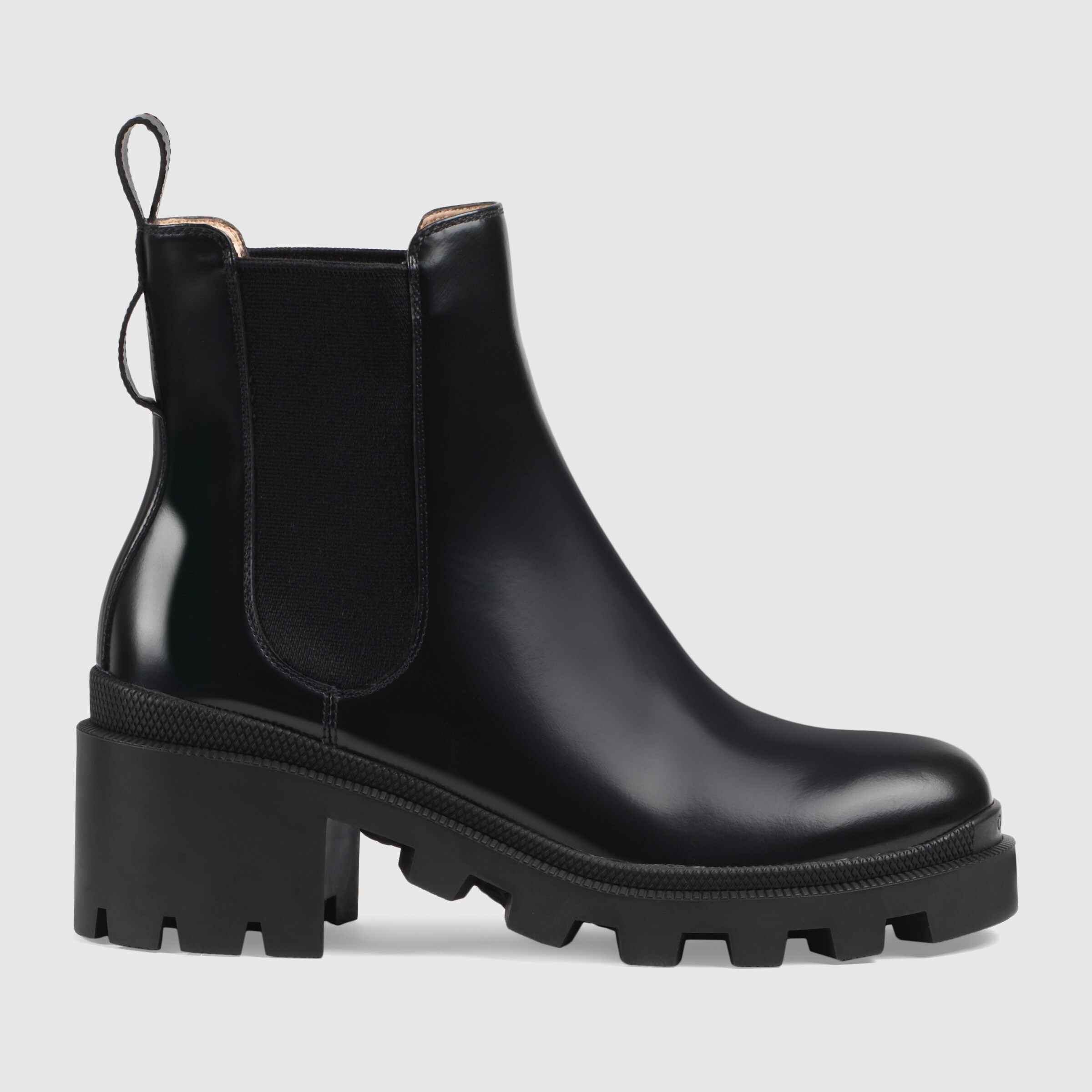 550036_DKS00_1000_007_100_0000_Light-Leather-ankle-boot-with-belt.jpg