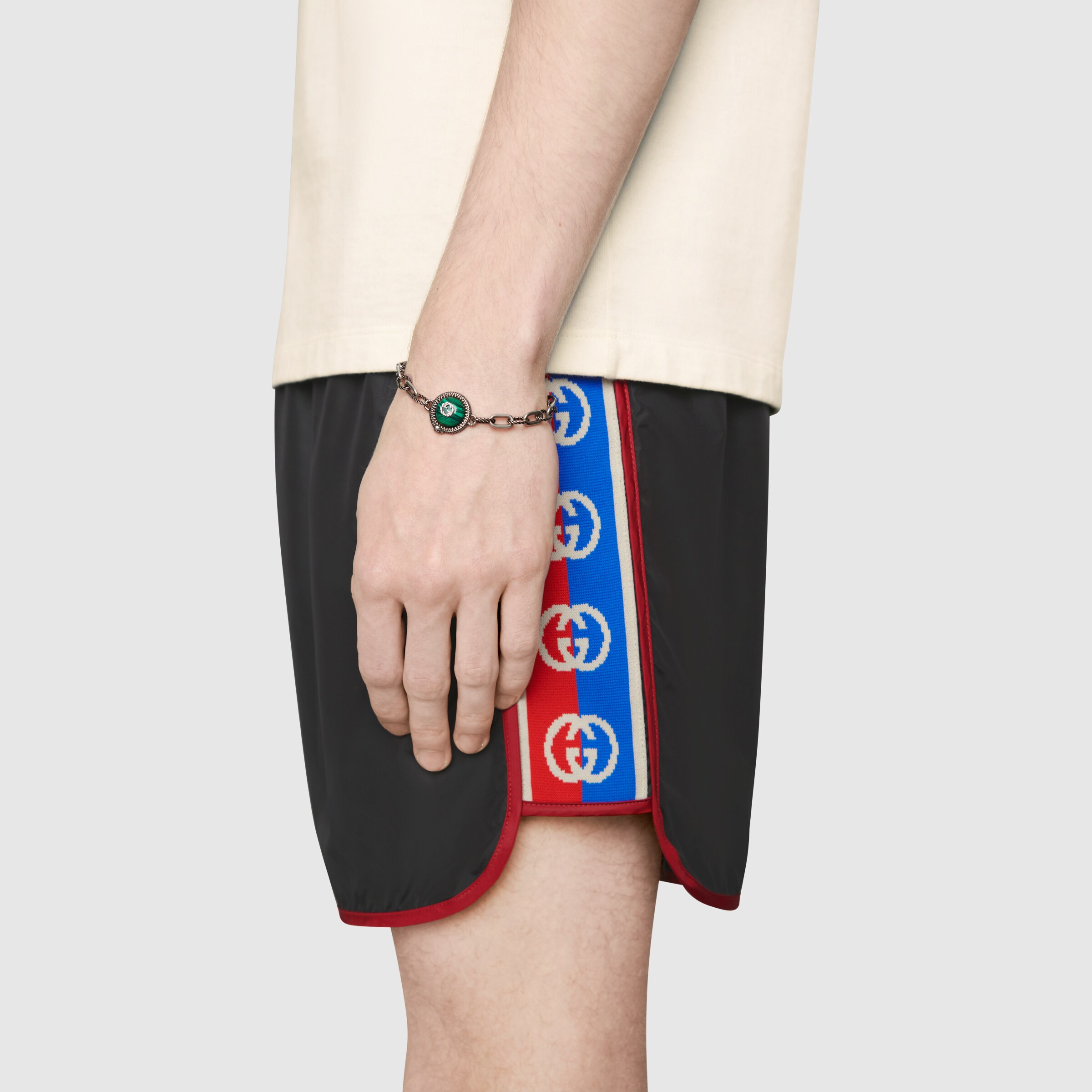 577800_XHABJ_1082_010_100_0000_Light-Nylon-swim-shorts-with-logo-stripe.jpg