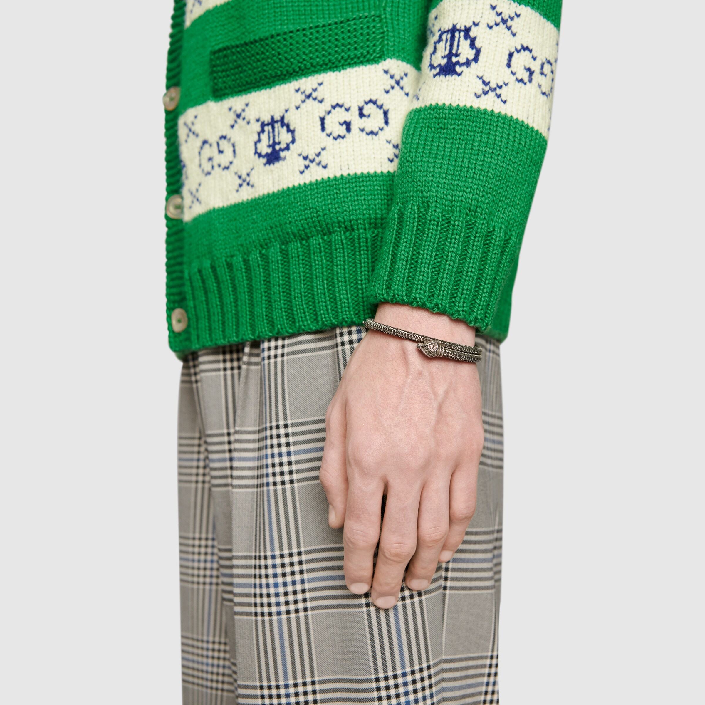 577283_J8400_0811_008_100_0000_Light-Gucci-Garden-silver-snake-bracelet.jpg