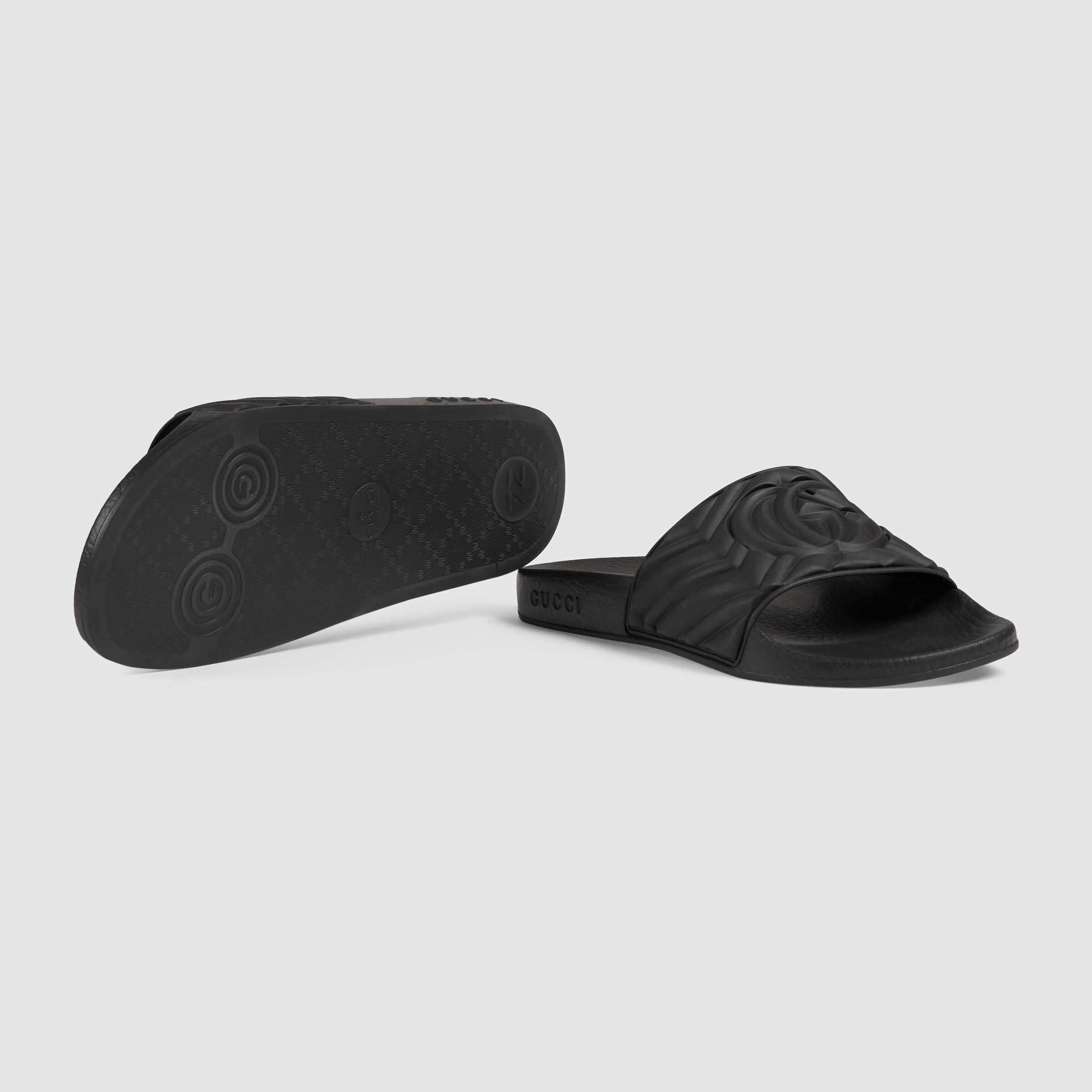 602067_JD600_1000_006_091_0000_Light-Womens-matelass-rubber-slide.jpg