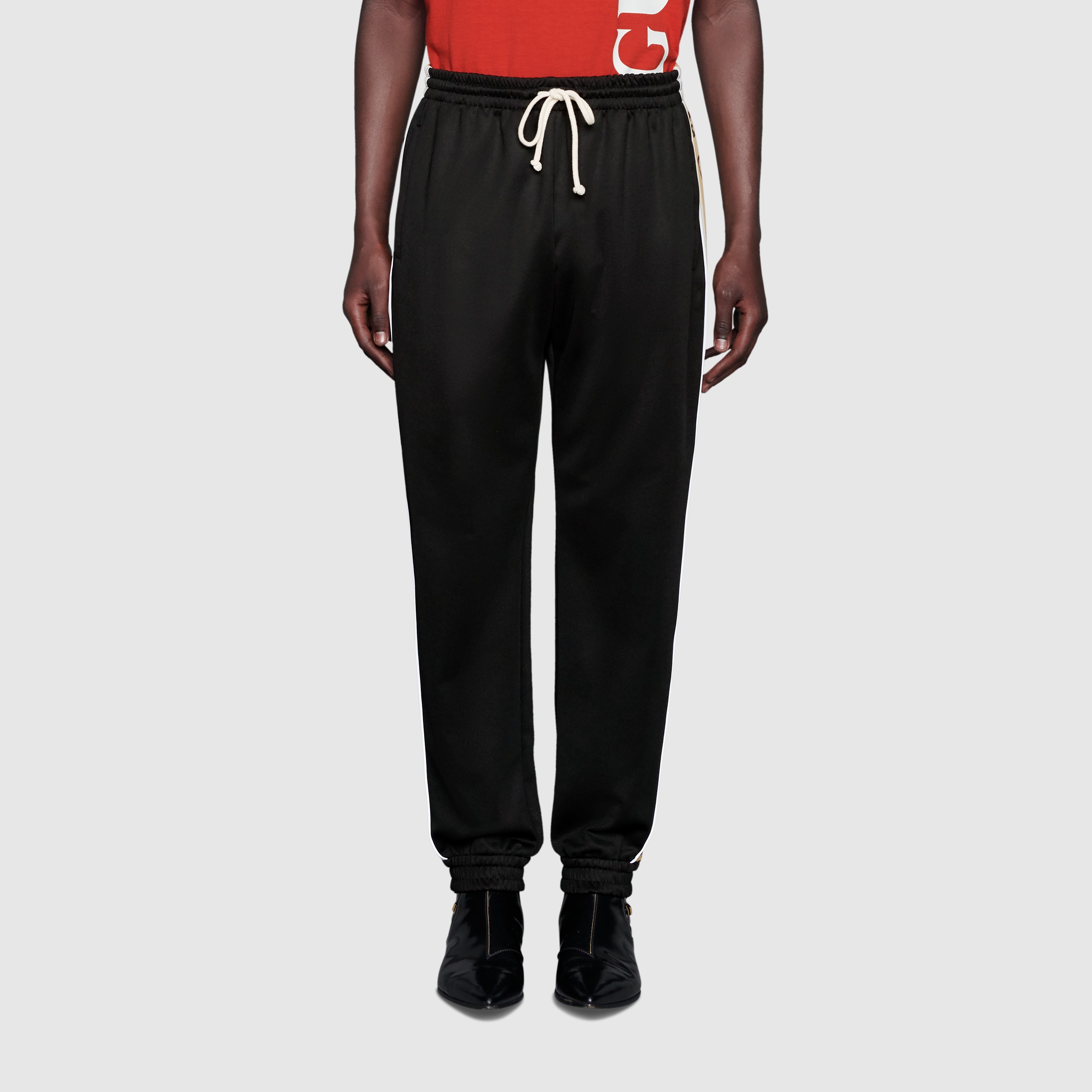 598858_XJBZ8_1082_004_100_0000_Light-Loose-technical-jersey-track-bottoms.jpg