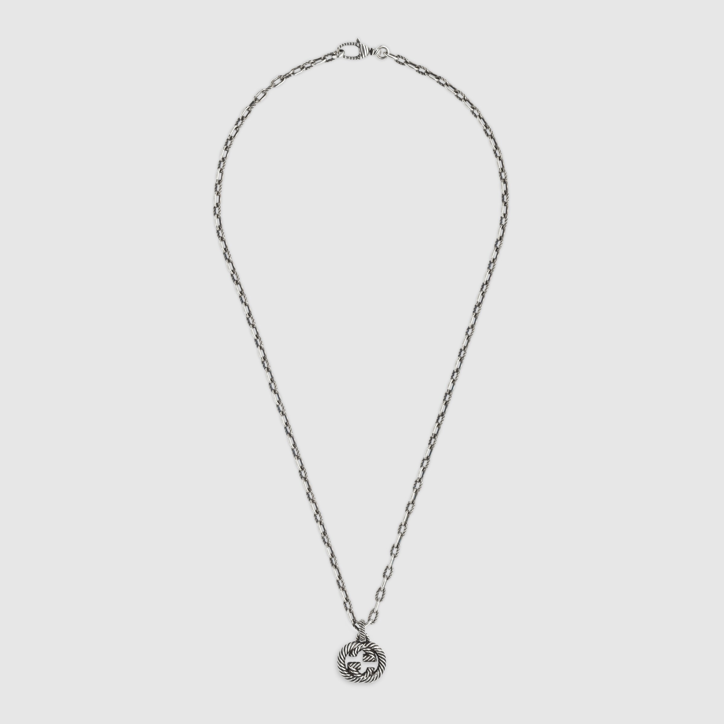604155_J8400_0811_002_100_0000_Light-Silver-necklace-with-Interlocking-G.jpg