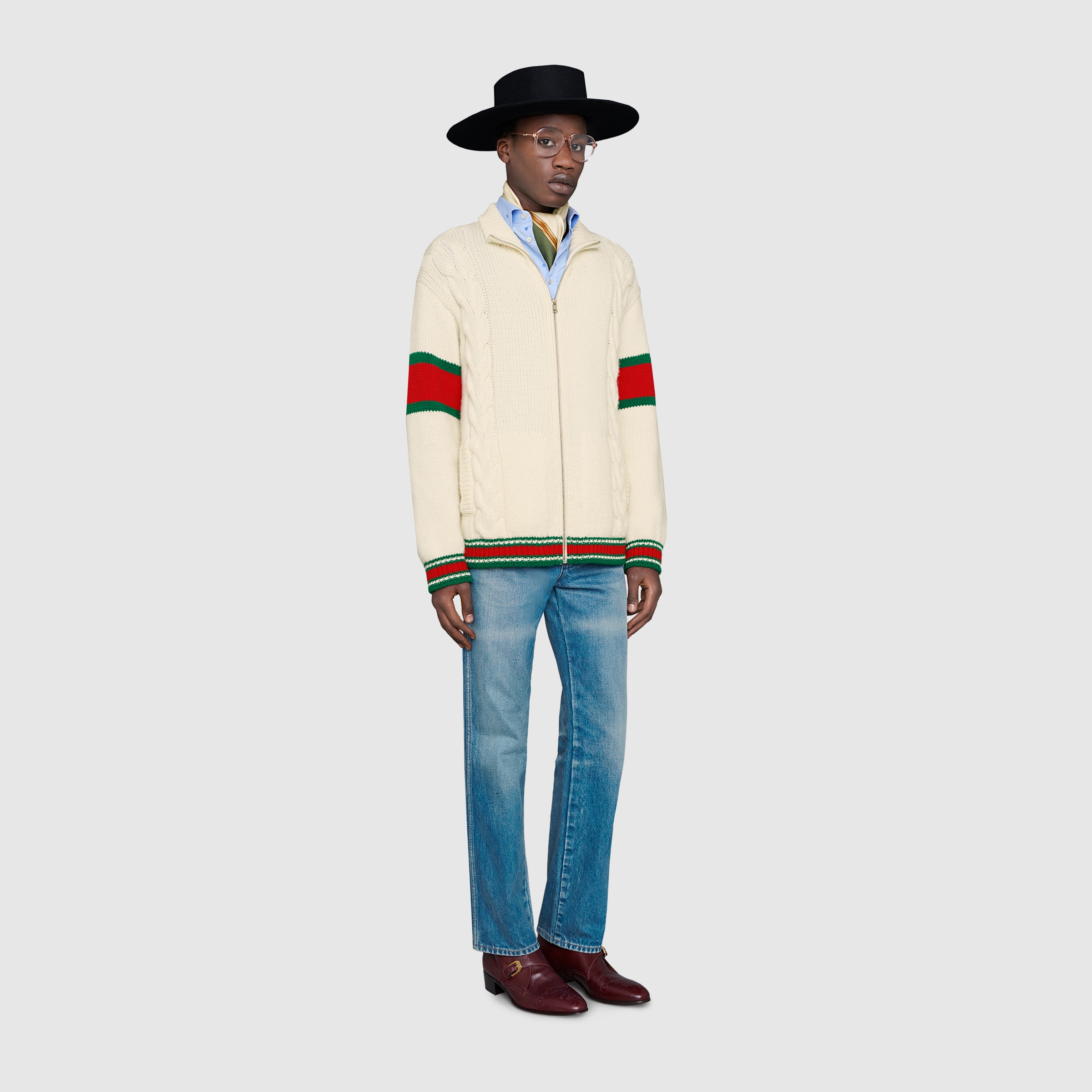 599311_XKA32_9133_002_100_0000_Light-Cable-knit-bomber-jacket.jpg