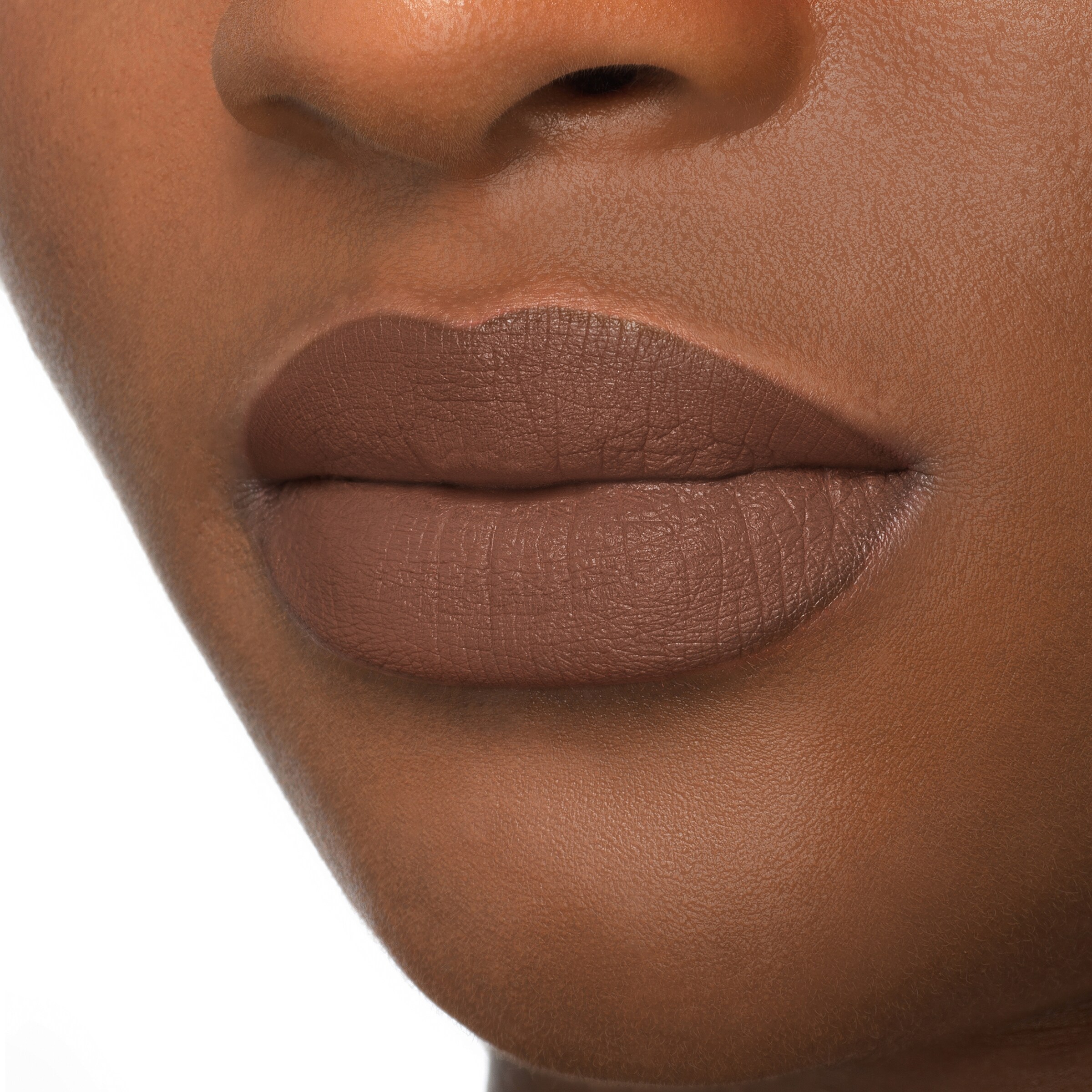 611234_9PL12_9209_004_100_0000_Light-209-Mona-Leslie-Cameo-Rouge-Lvres-Mat-Lipstick.jpg