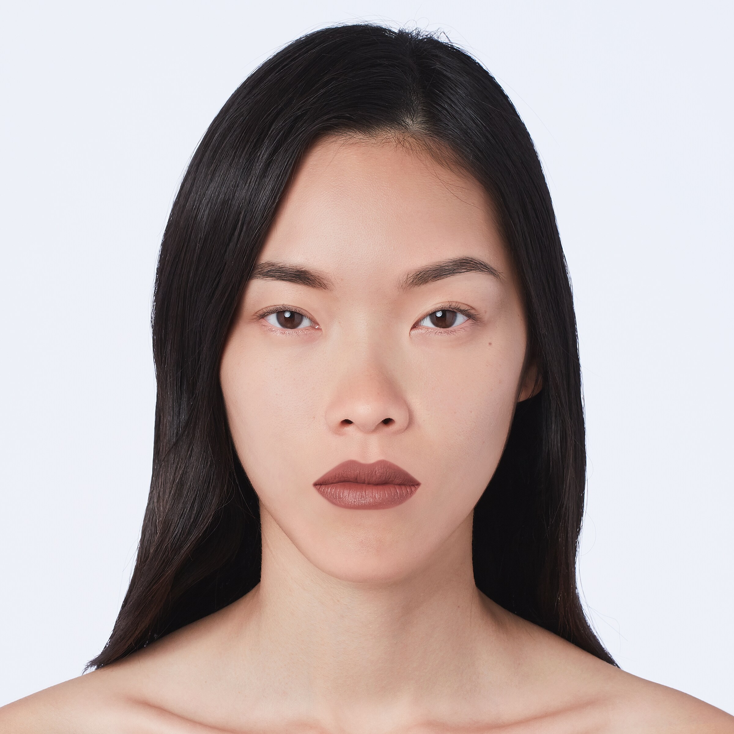 611234_9PL12_9209_007_100_0000_Light-209-Mona-Leslie-Cameo-Rouge-Lvres-Mat-Lipstick.jpg