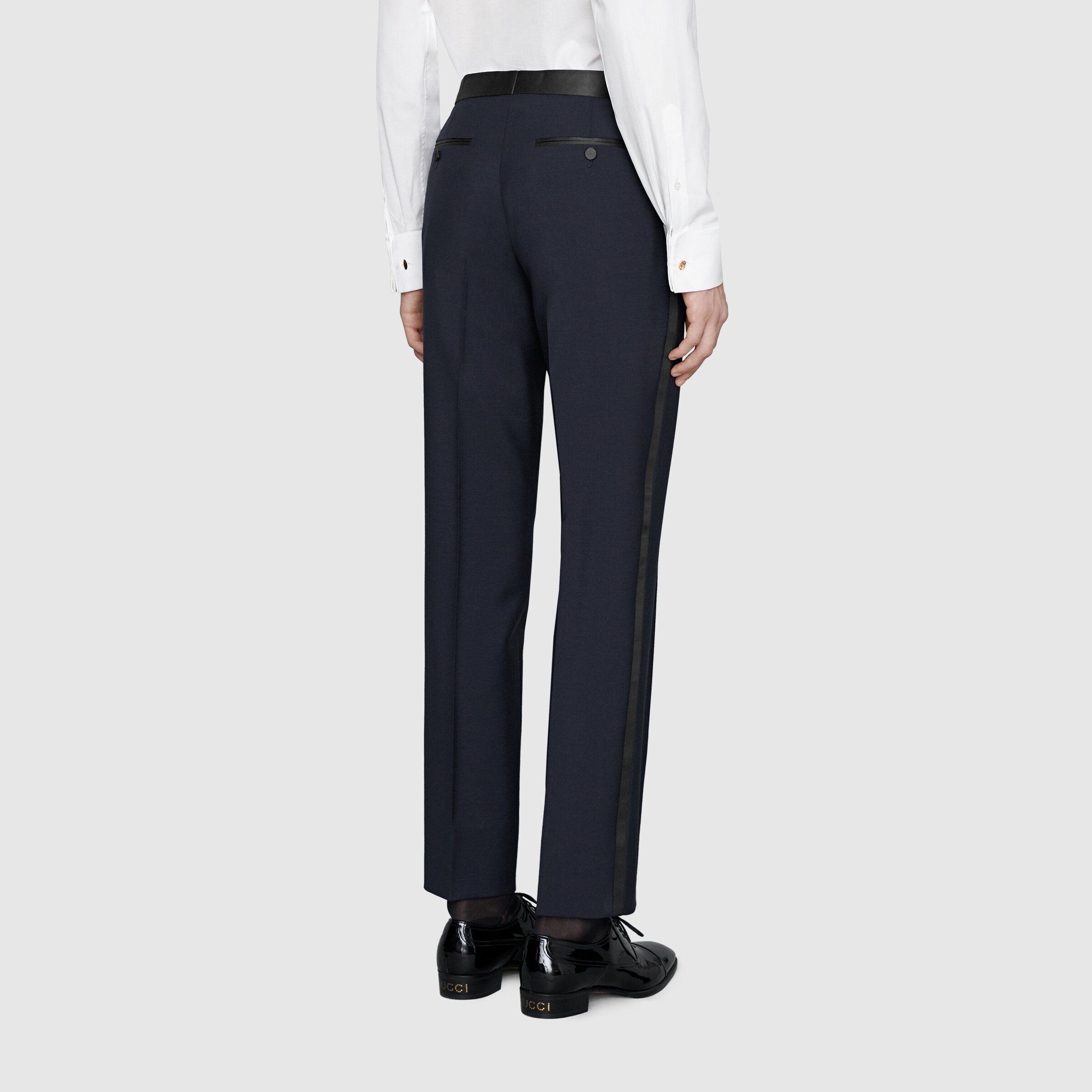 606245_Z592B_4240_007_100_0000_Light-Fitted-mohair-wool-tuxedo.jpg