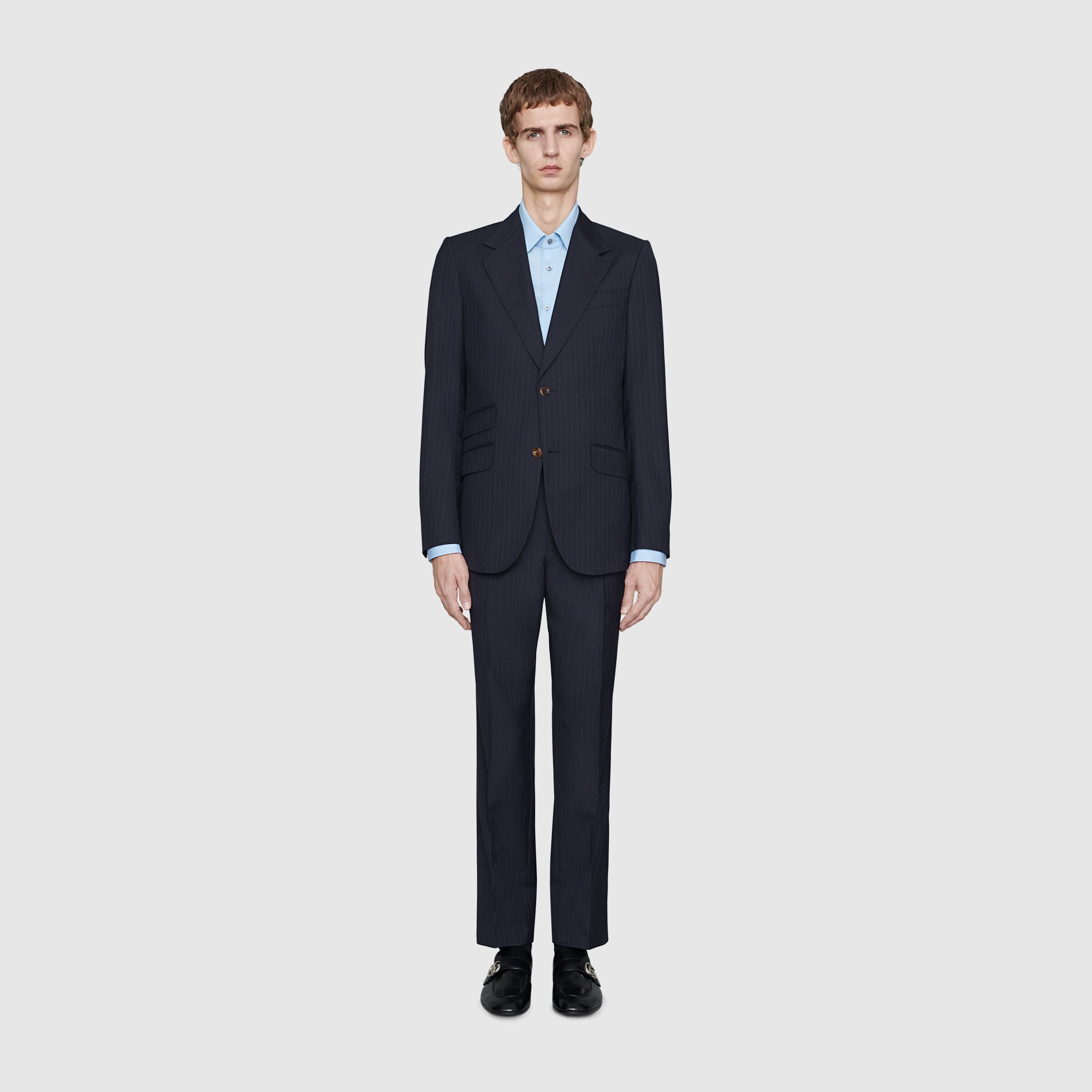 606248_ZAAAM_4116_004_100_0000_Light-Fitted-Gucci-pinstripe-suit.jpg