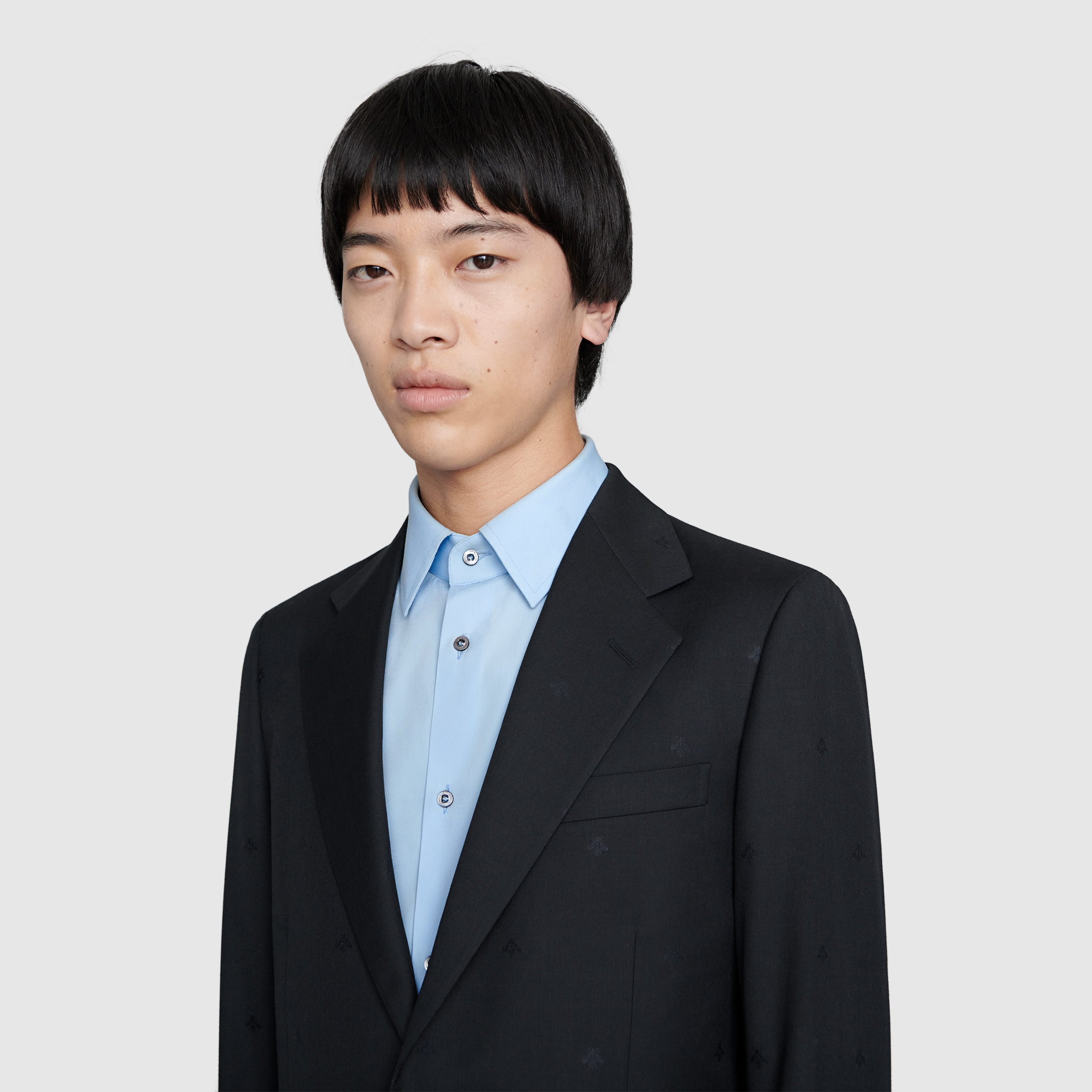 604081_Z589E_4440_012_100_0000_Light-Straight-fit-bee-wool-gabardine-suit.jpg