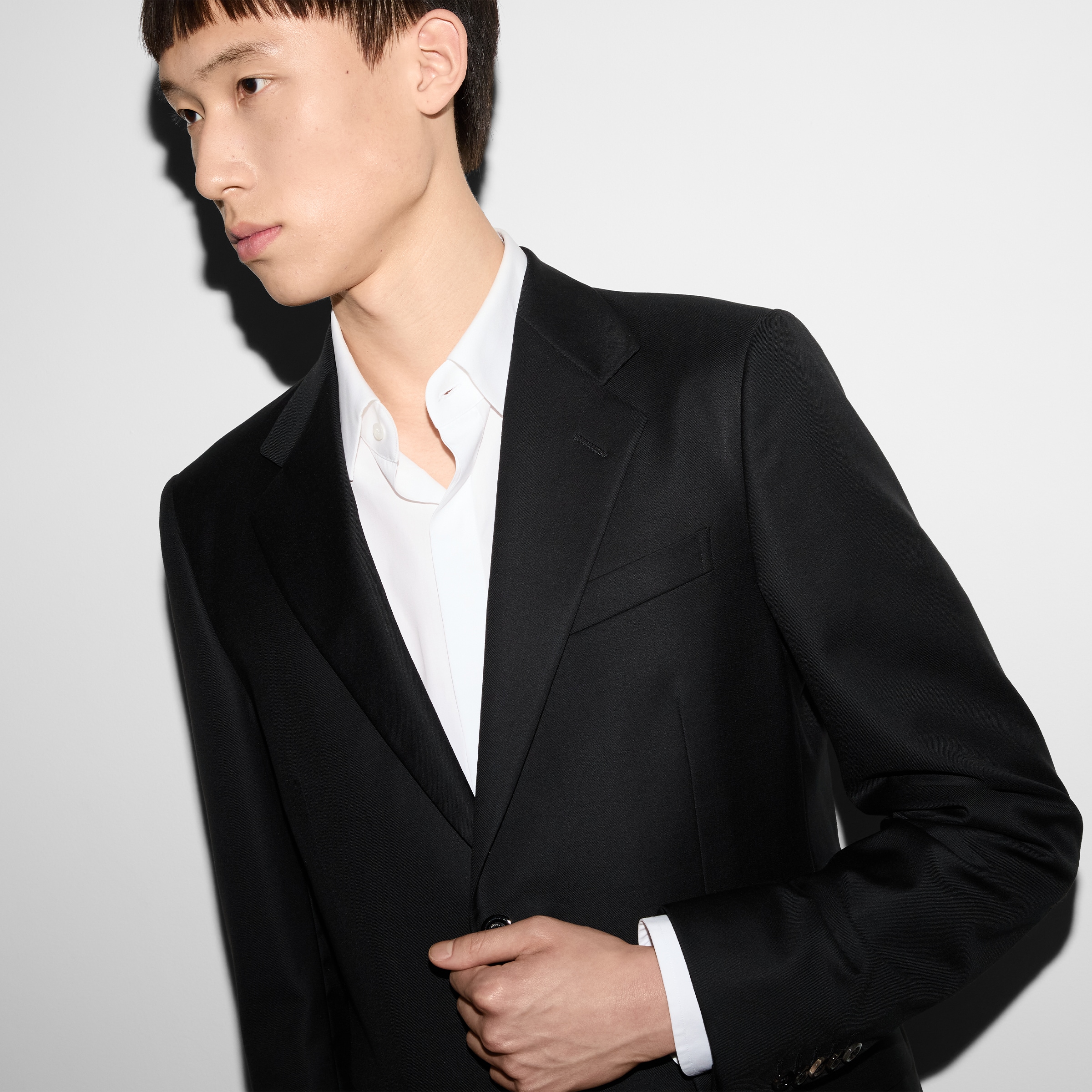 604081_Z421E_1000_005_100_0000_Light-Straight-fit-wool-suit.jpg