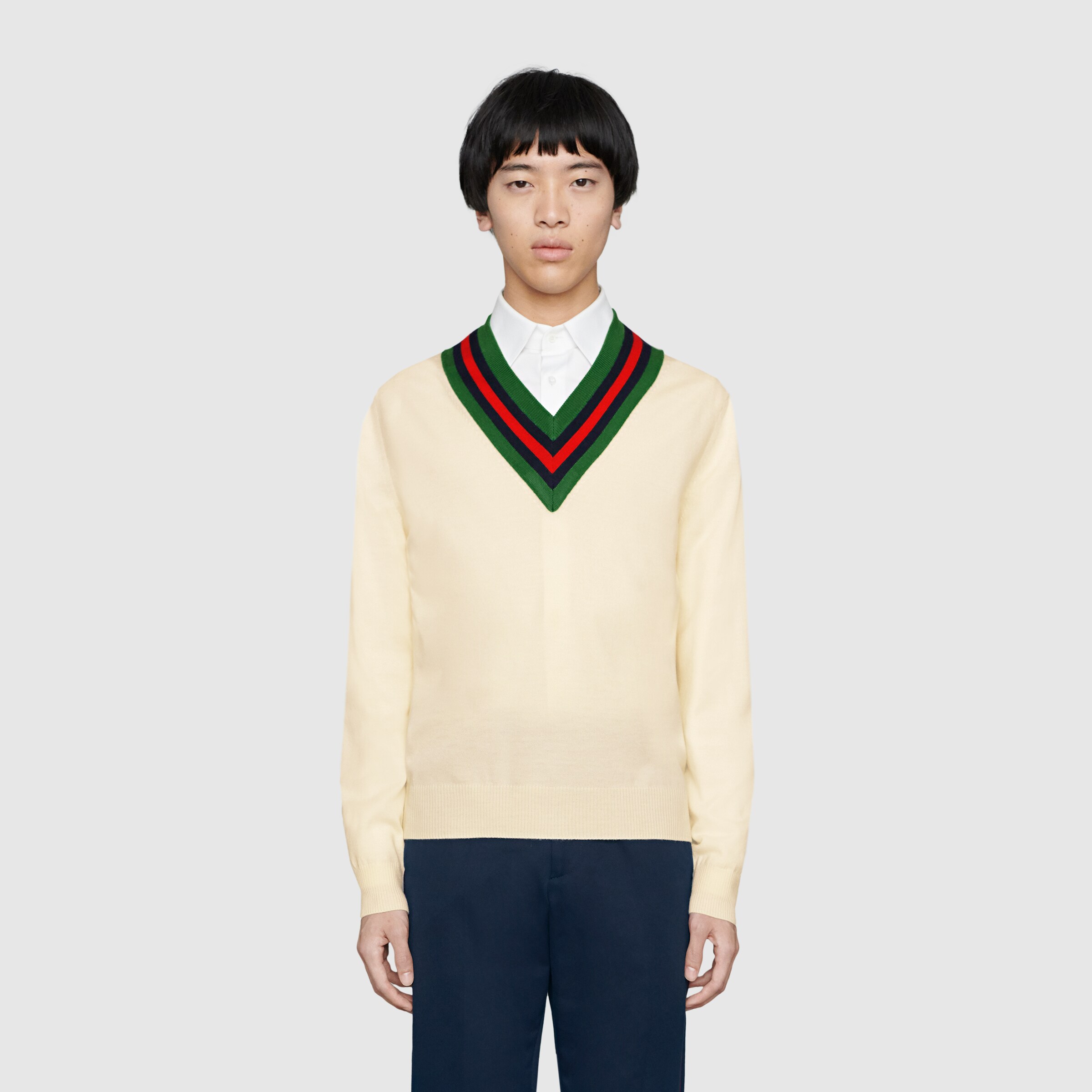 576802_XKAUK_9133_004_100_0000_Light-V-neck-wool-knit-jumper.jpg