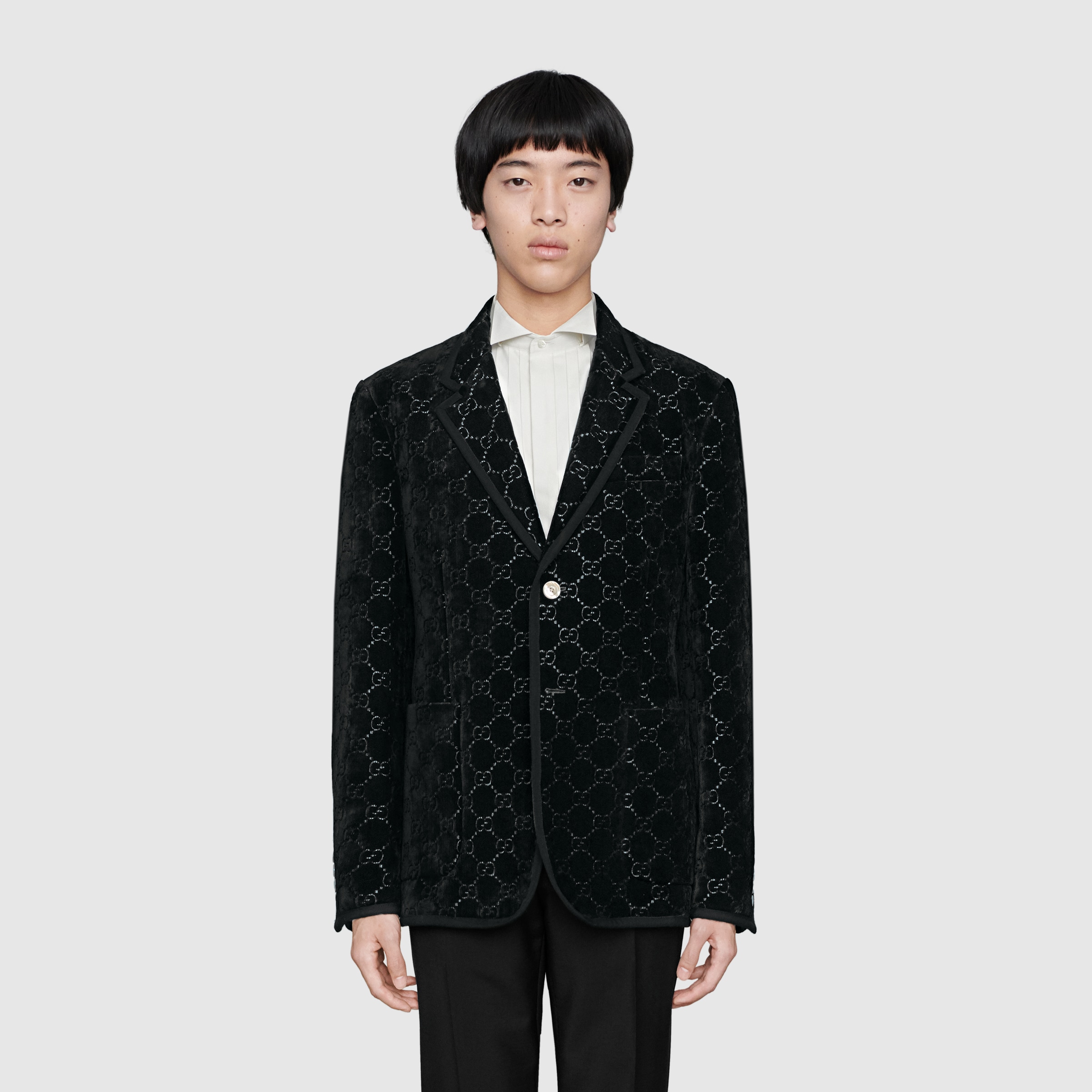 522513_Z402L_1000_004_100_0000_Light-GG-velvet-jacket.jpg