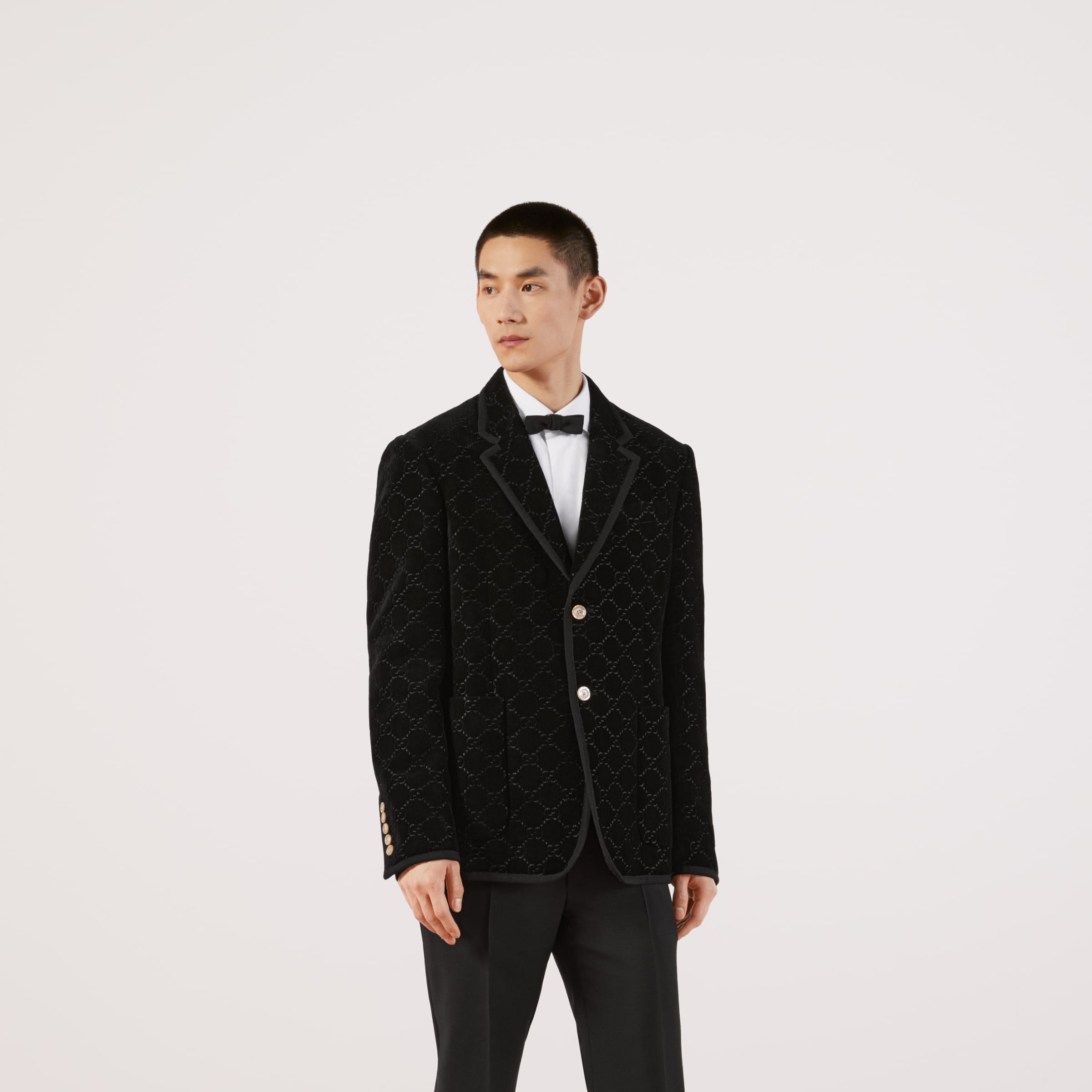 522513_Z402L_1000_010_100_0000_Light-GG-velvet-jacket.jpg