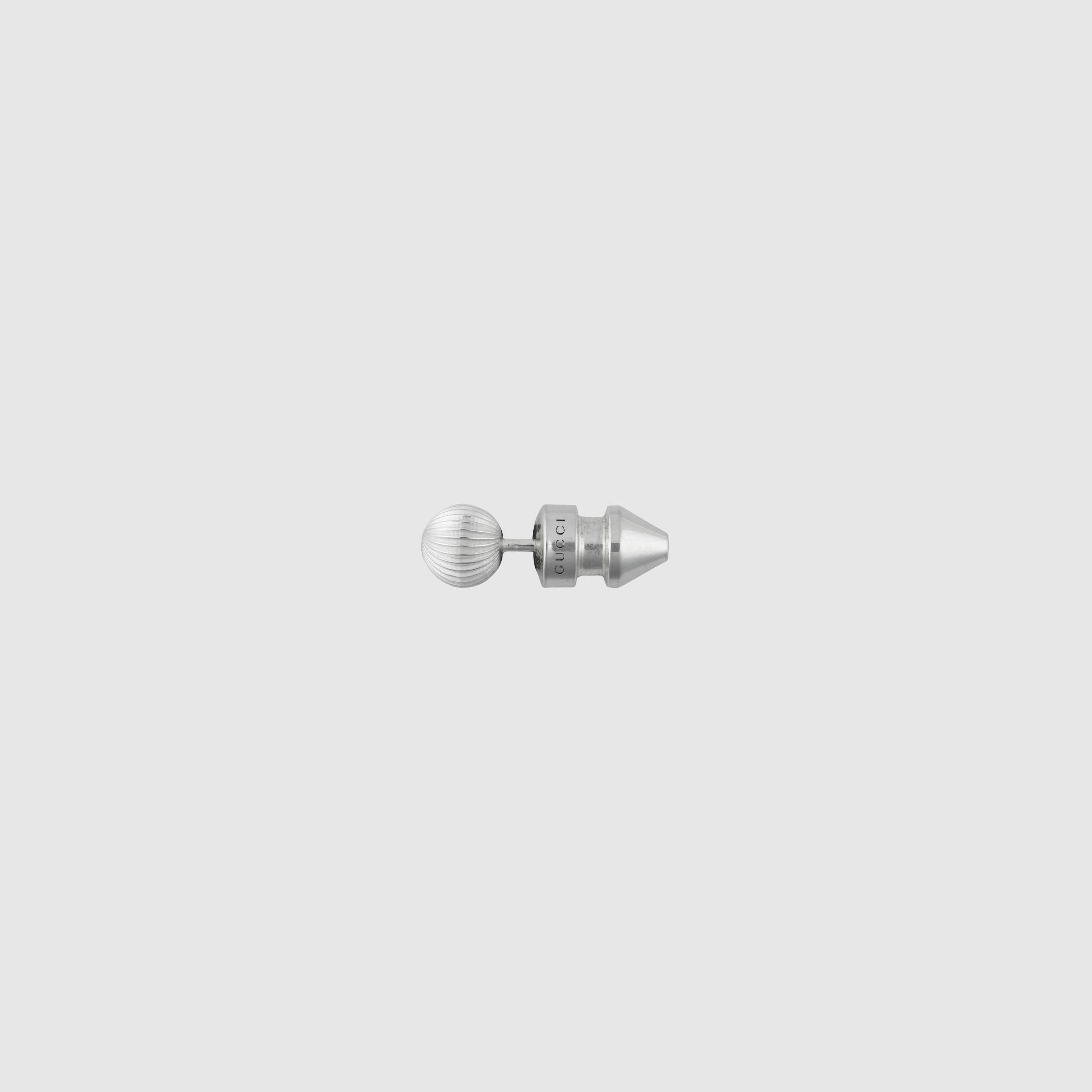 628546_J8400_8106_004_100_0000_Light-Square-and-round-stud-earrings.jpg